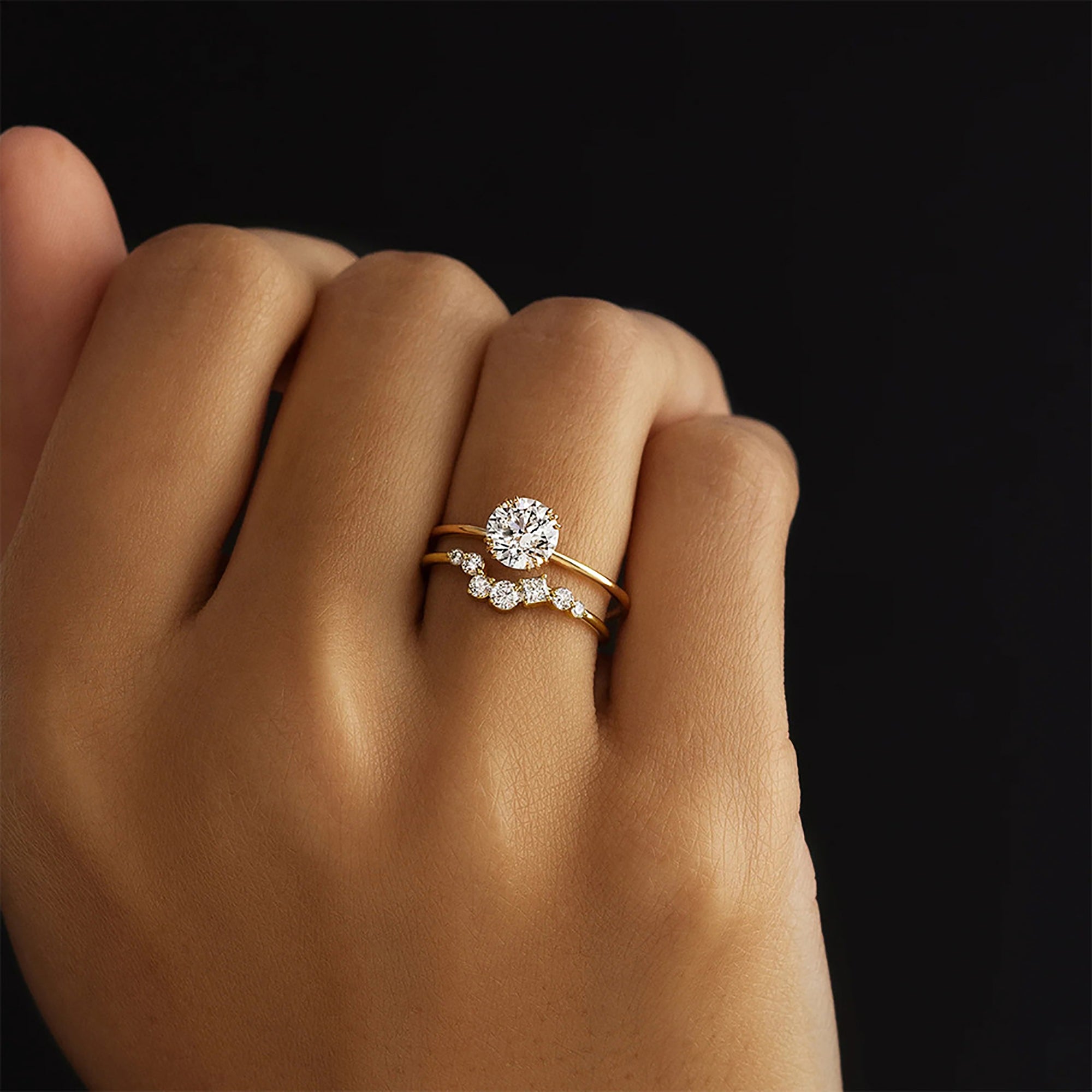 Handcrafted Moissanite Ashes Ring | Elegant Keepsake
