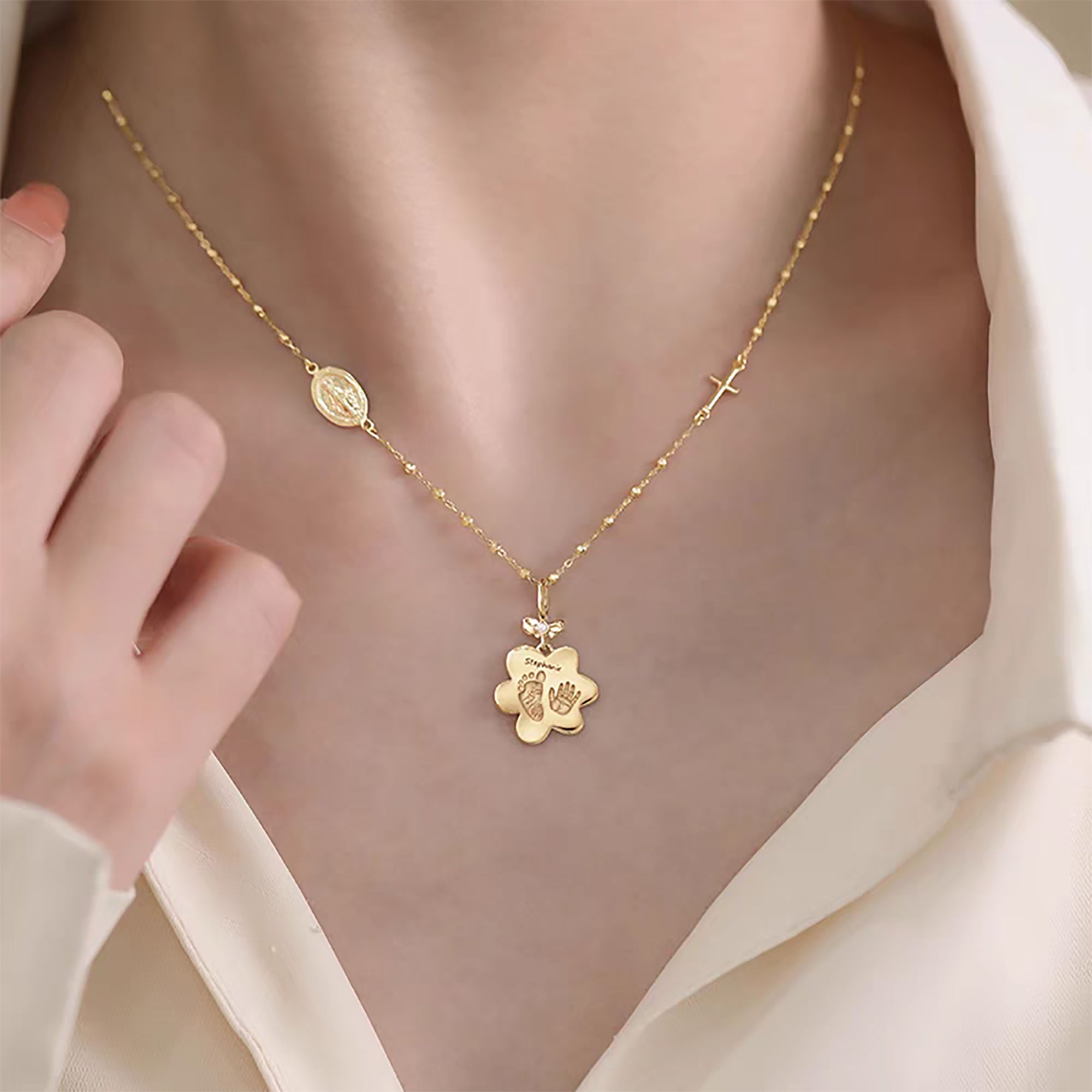 Memorial Gold Footprint Necklace for Cherished Moments