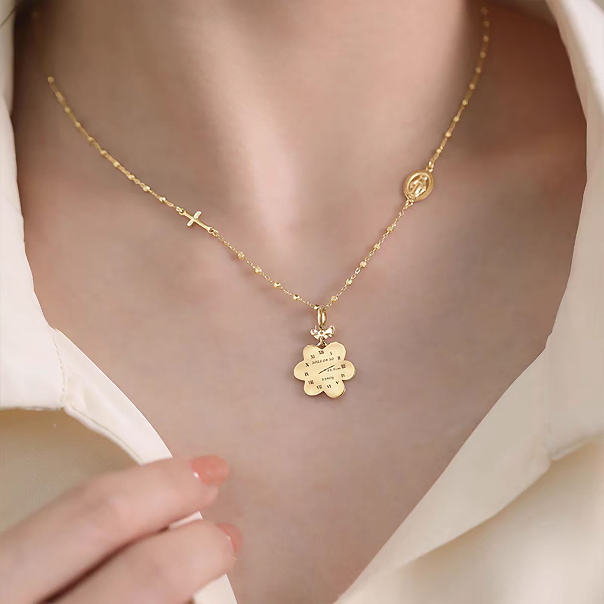 Memorial Gold Footprint Necklace for Cherished Moments