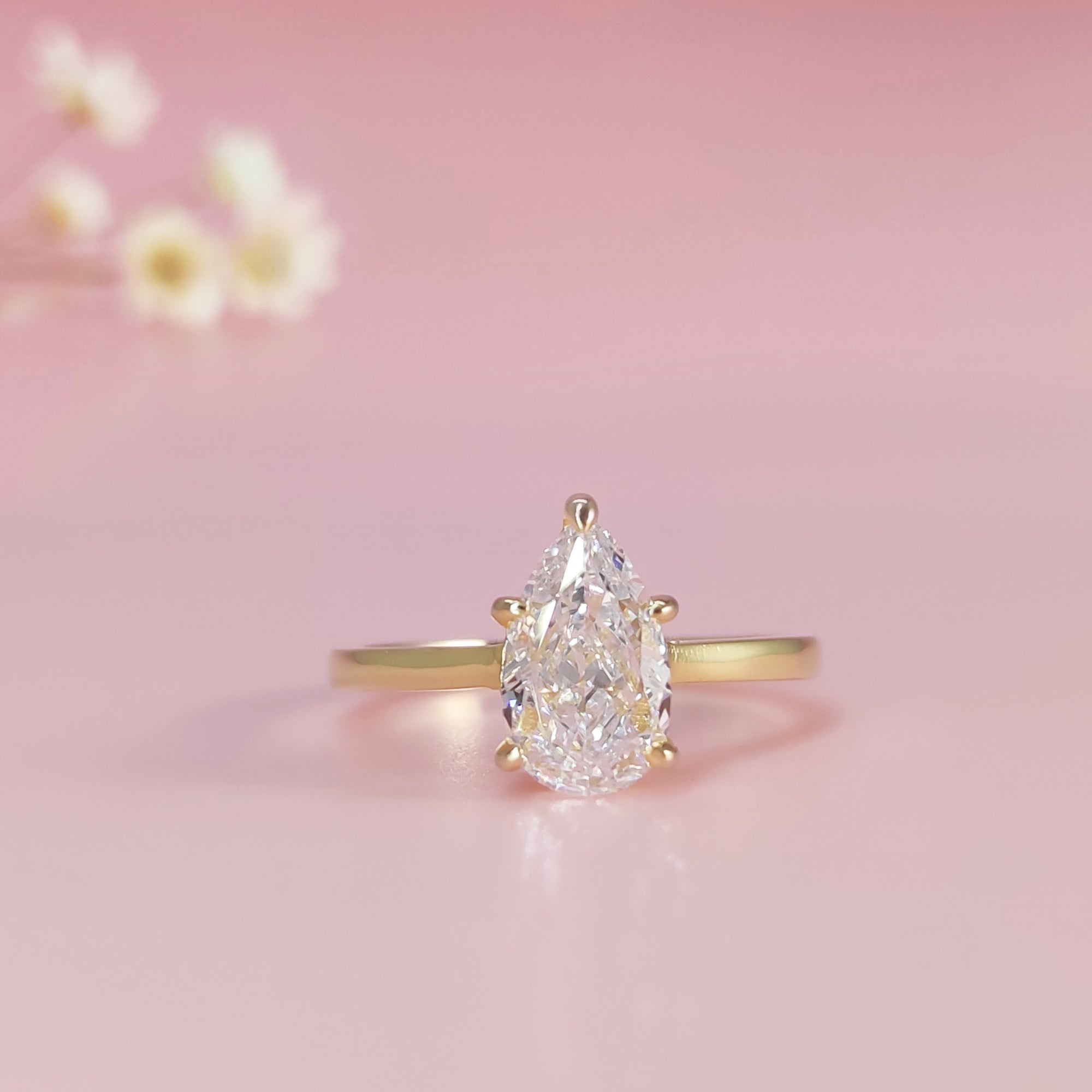 Luminous Lily Ashes Ring: Thoughtful Gift for Loved Ones