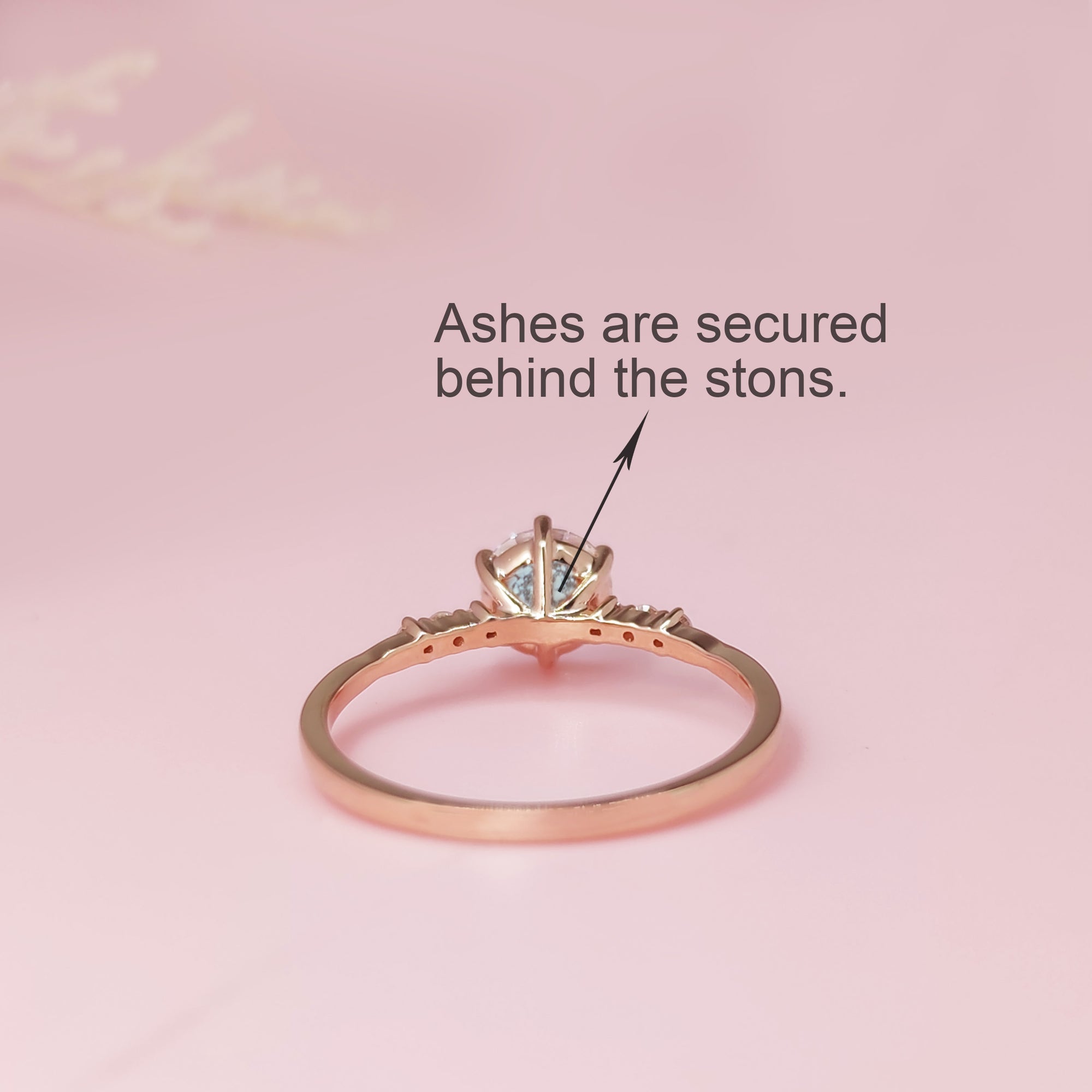 Elegant Moissanite Ashes Ring for Lasting Memories