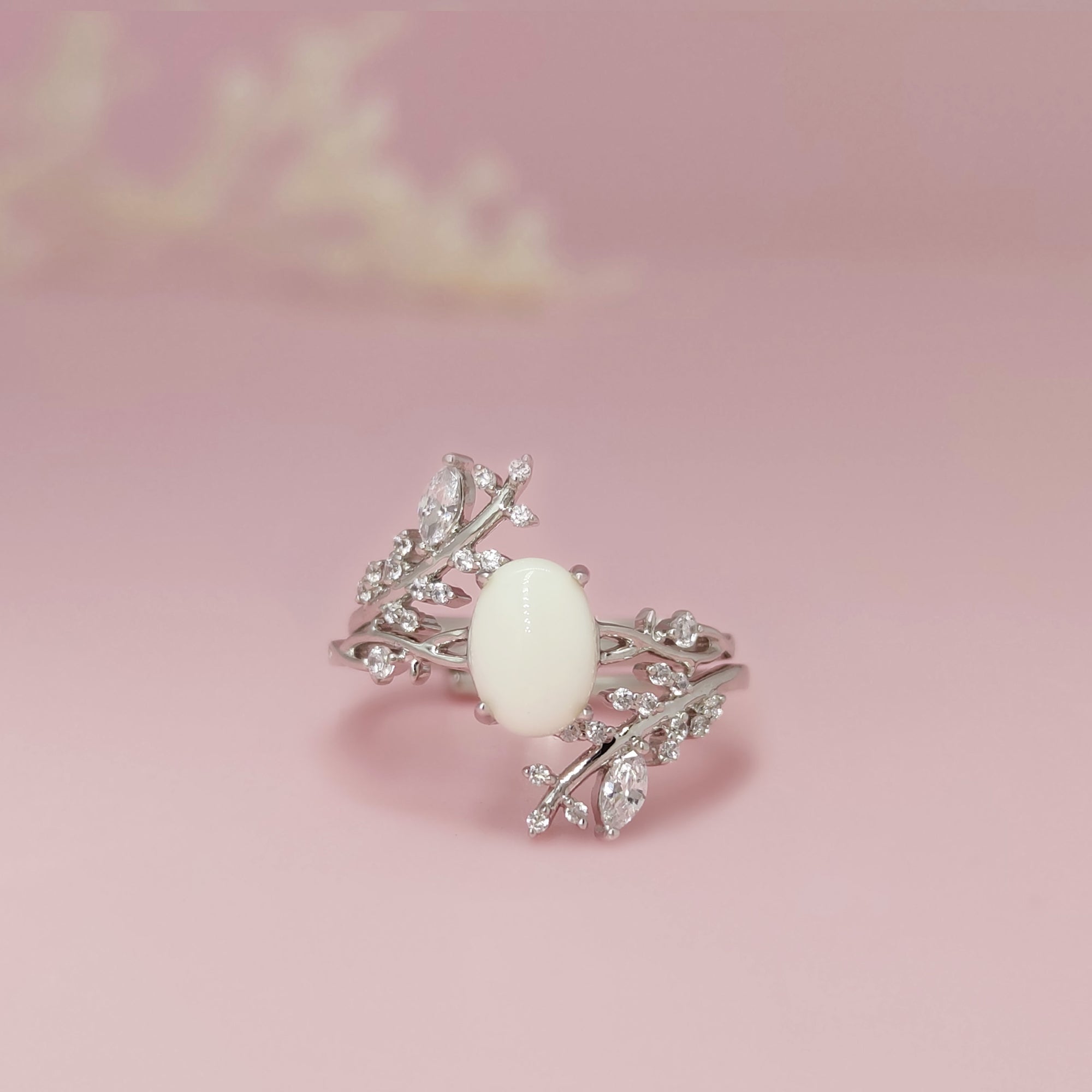 Personalized Gold Breastmilk Ring - Moonlit Grove