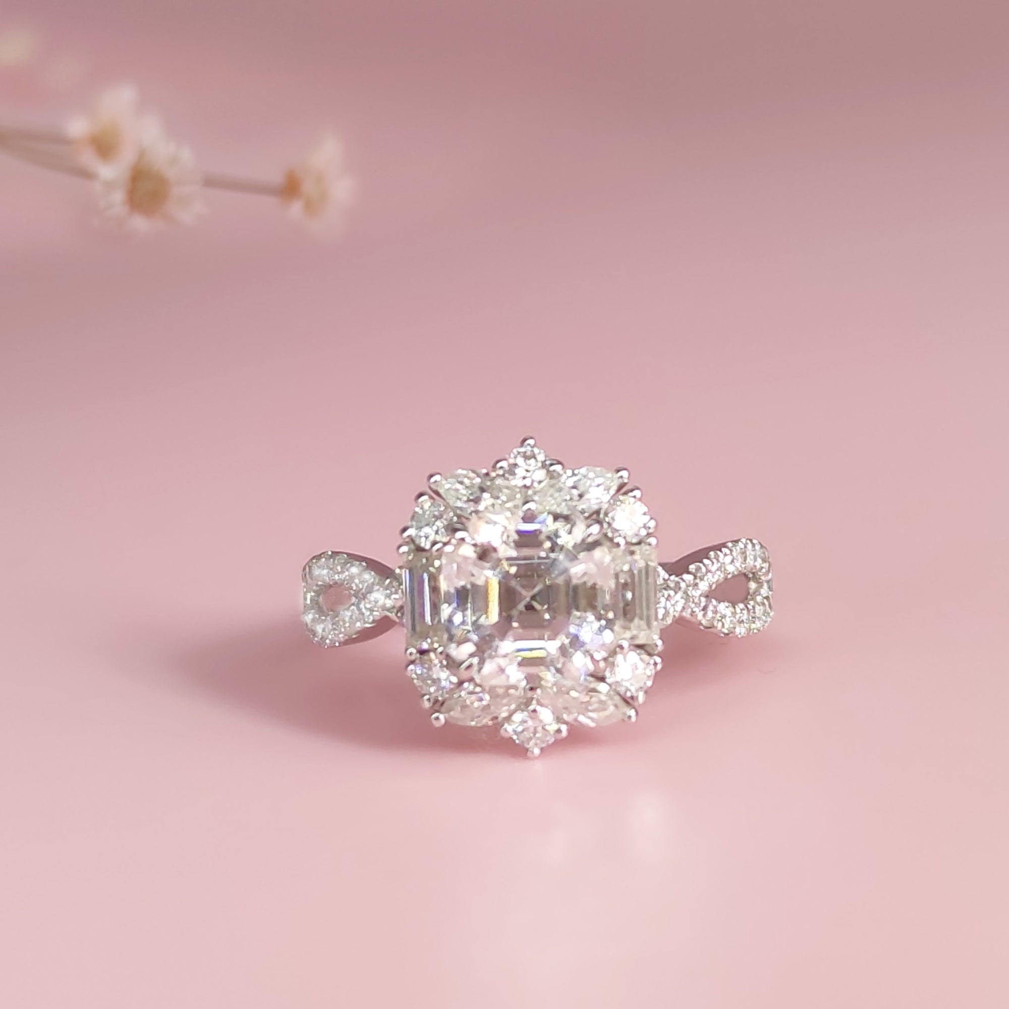 Regal Bloom Moissanite Ashes Ring – A Timeless Tribute