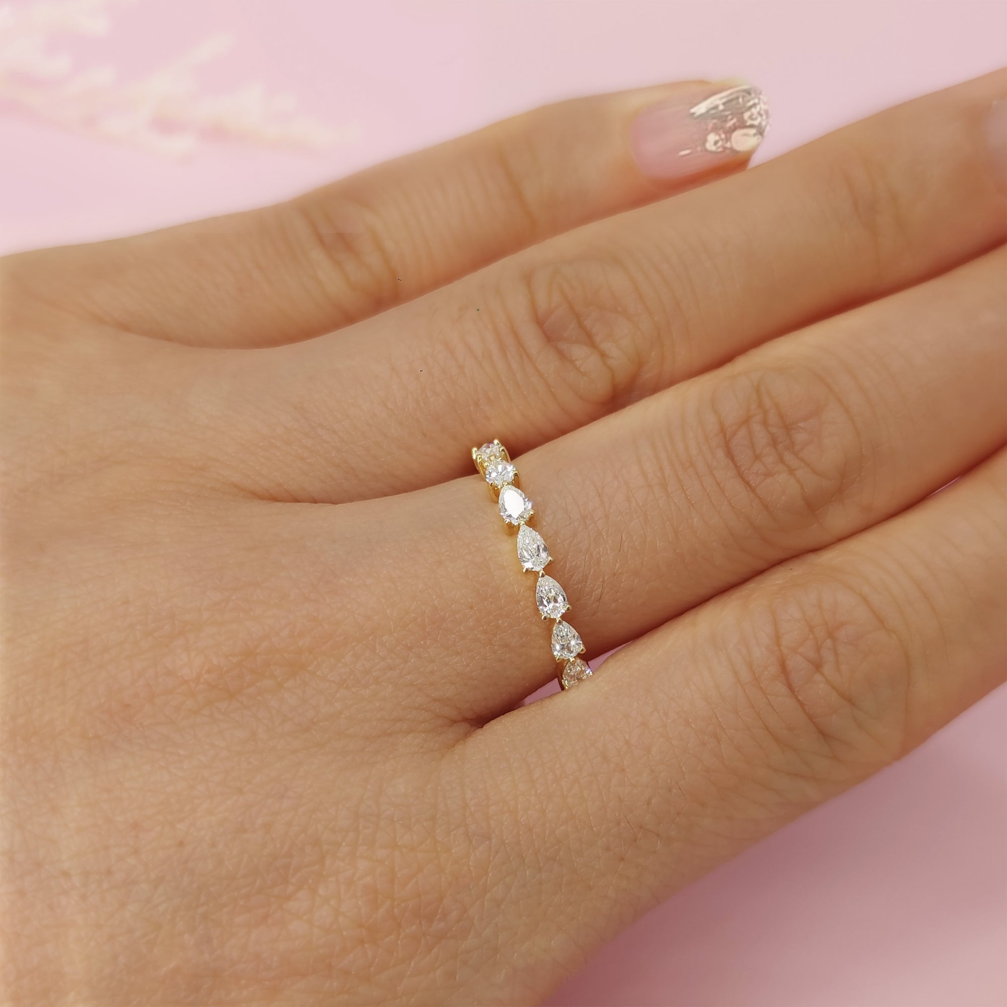 Eternal Sparkle Ashes Ring - Memorial Jewelry