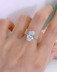 Personalized Moissanite Ashes Ring for Lasting Memories