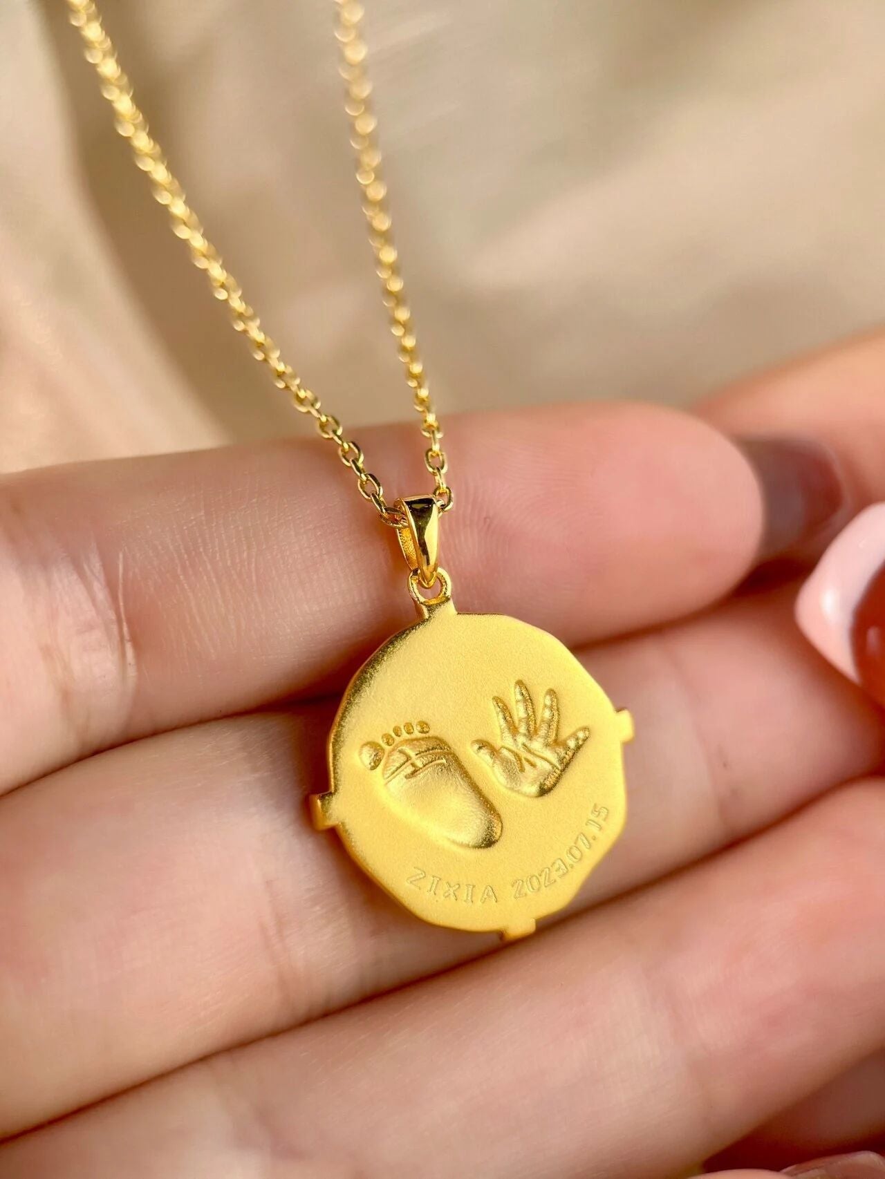 Personalized Gold Footprint Necklace for Newborns