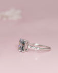 Elegant Moissanite Ashes Ring - Perfect Gift of Remembrance