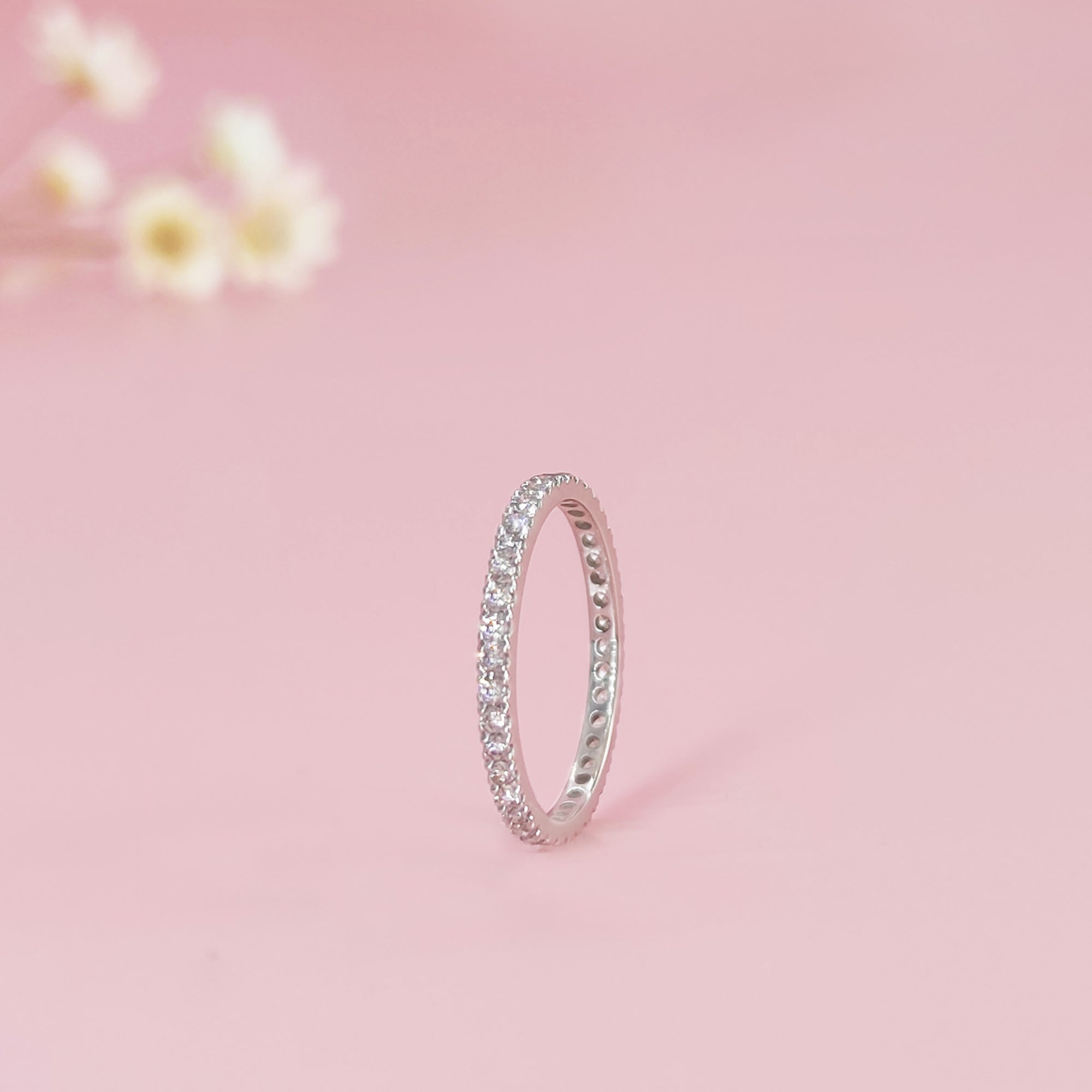 Personalized Full Pavé Ashes Ring for Lasting Memories