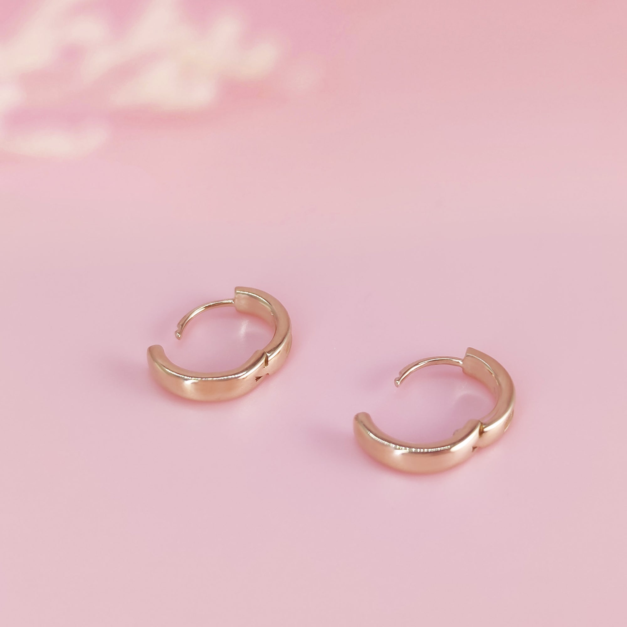 Personalized Ashes Memory Earrings - Timeless Tribute