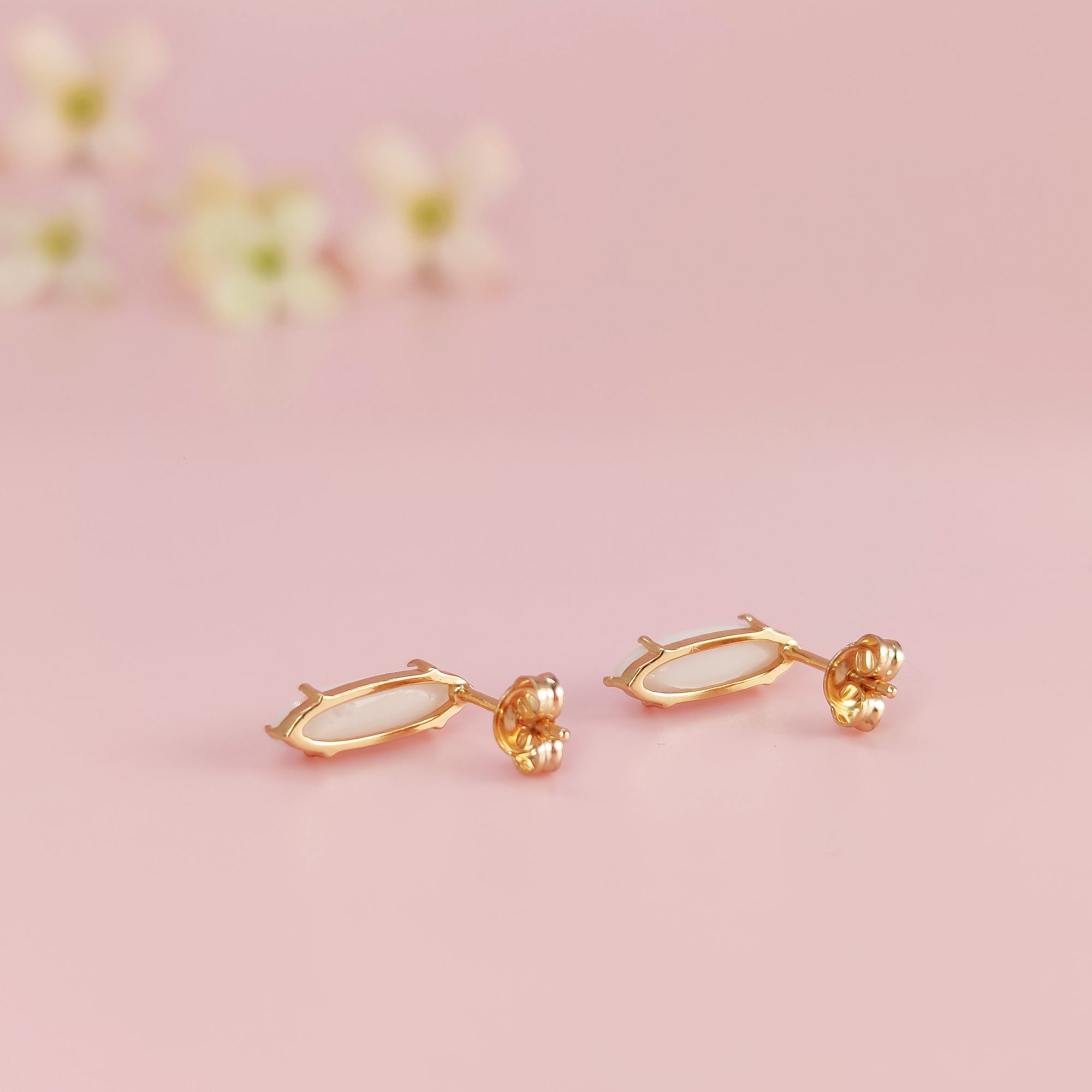 Love in Every Drop: Breastmilk Earrings for Moms