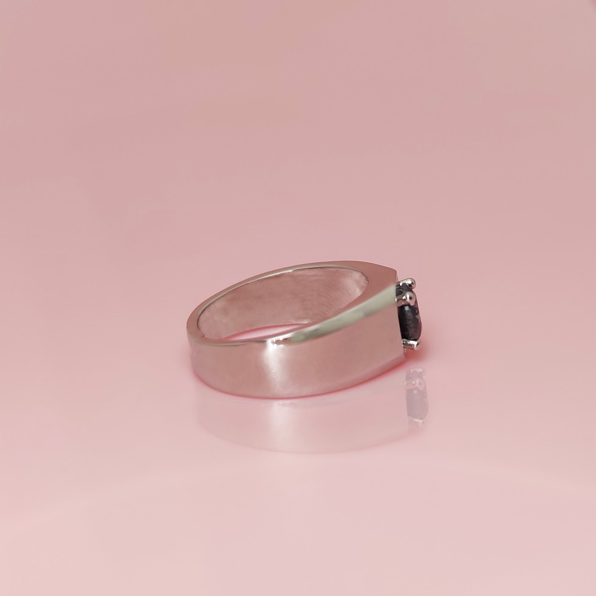 Men's Memorial Ashes Ring - Treasured Echo