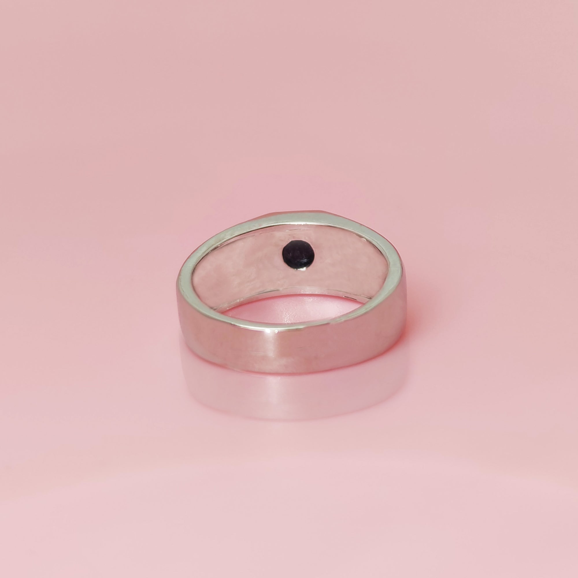 Men's Memorial Ashes Ring - Treasured Echo