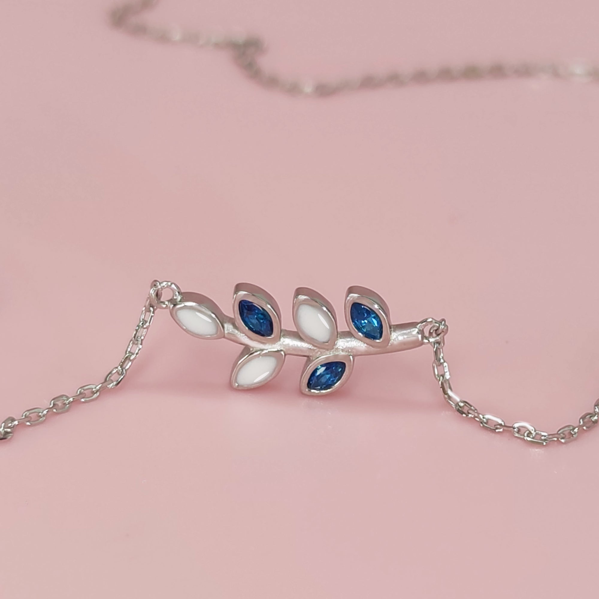 Memorial Breast Milk Necklace: Nature's Embrace