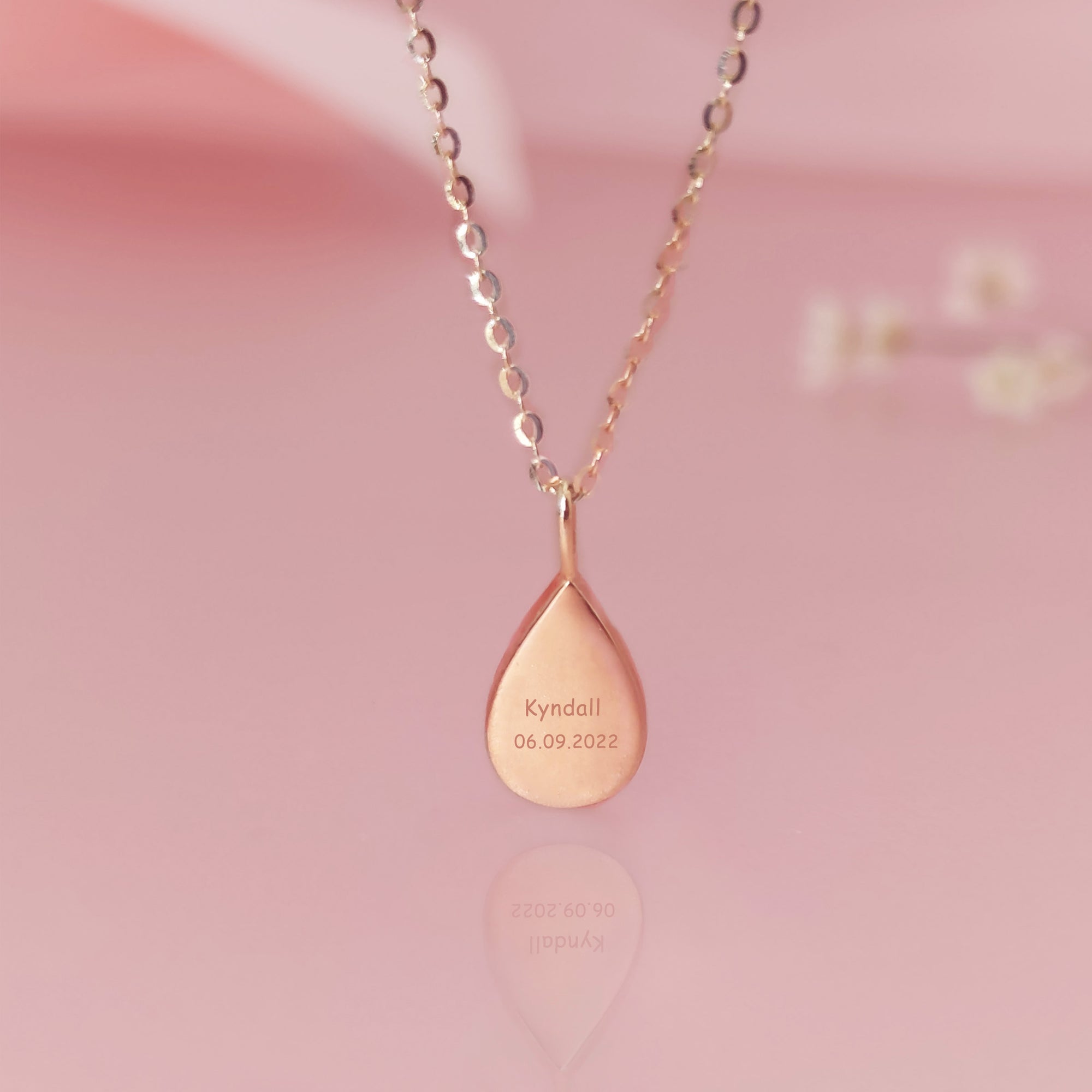 Milky Drop Breastmilk Necklace: A Memorial Keepsake