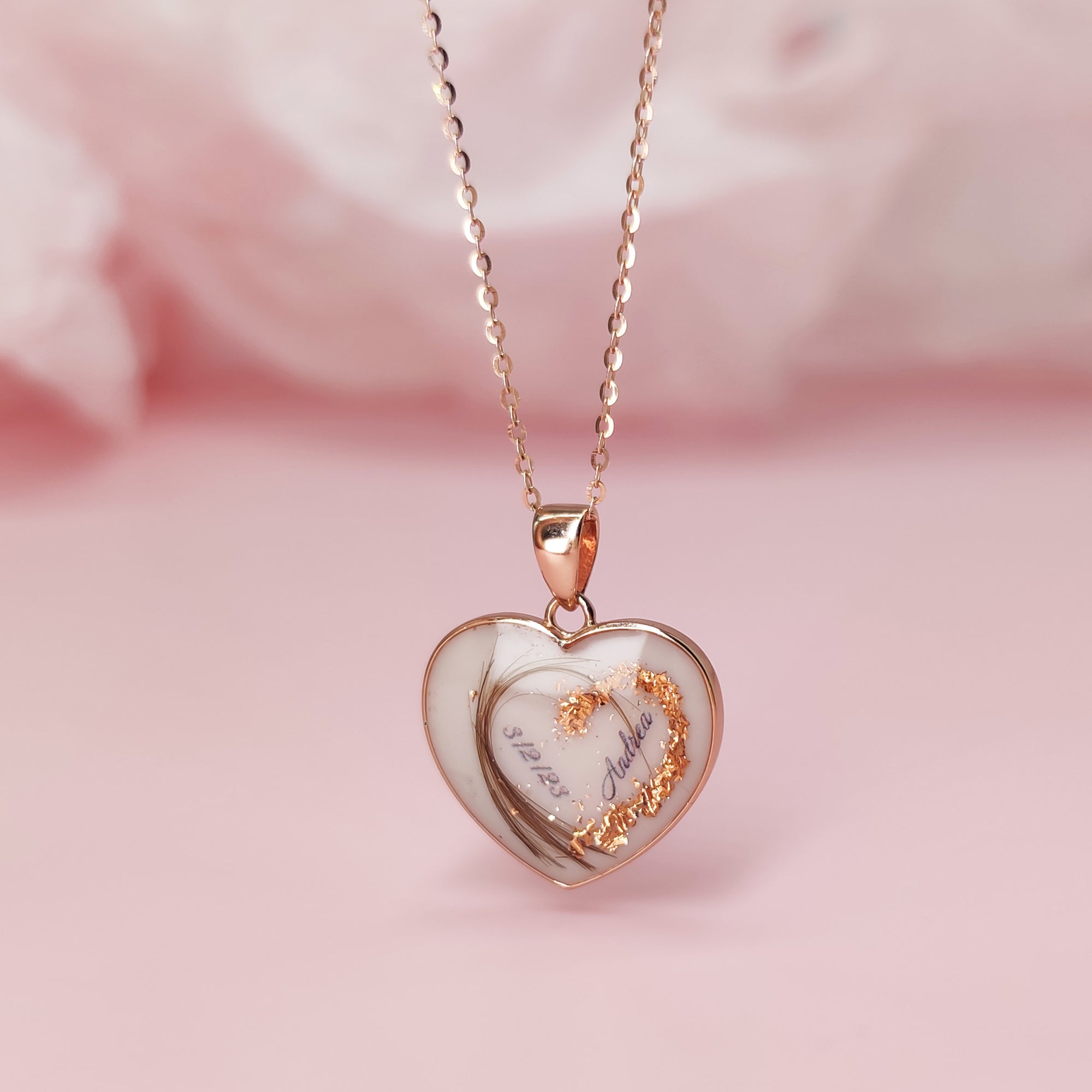 Heartfelt Gold Necklace: Love in Every Drop