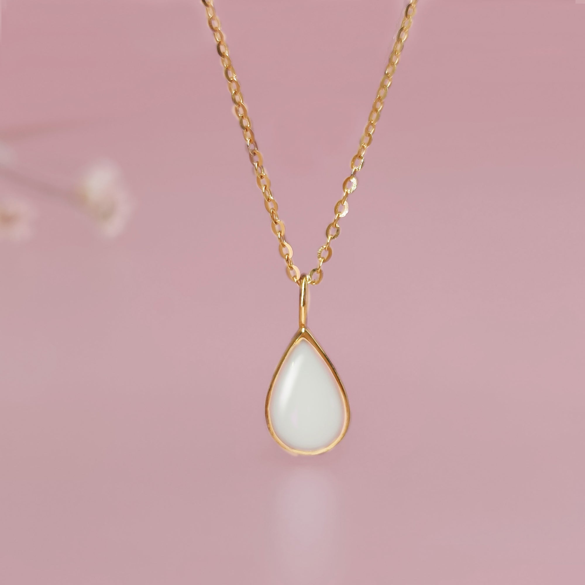 Milky Drop Breastmilk Necklace: A Memorial Keepsake
