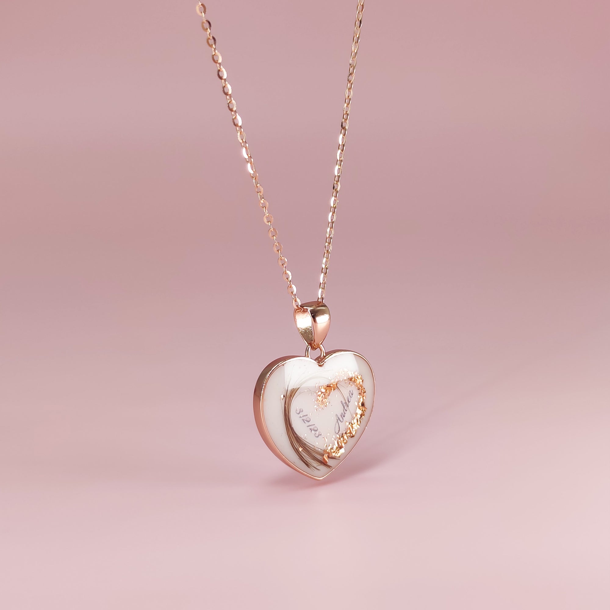 Heartfelt Gold Necklace: Love in Every Drop