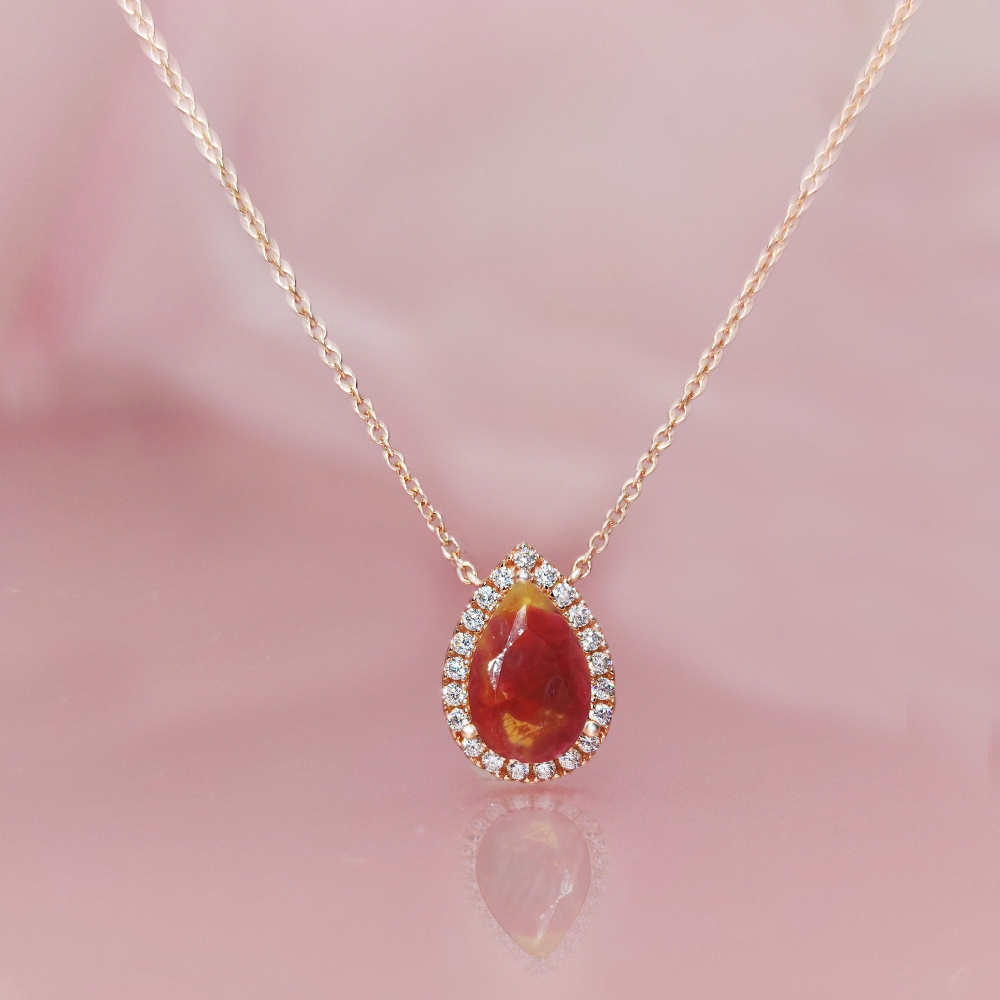 Love in Every Petal: Teardrop Flower Halo Necklace