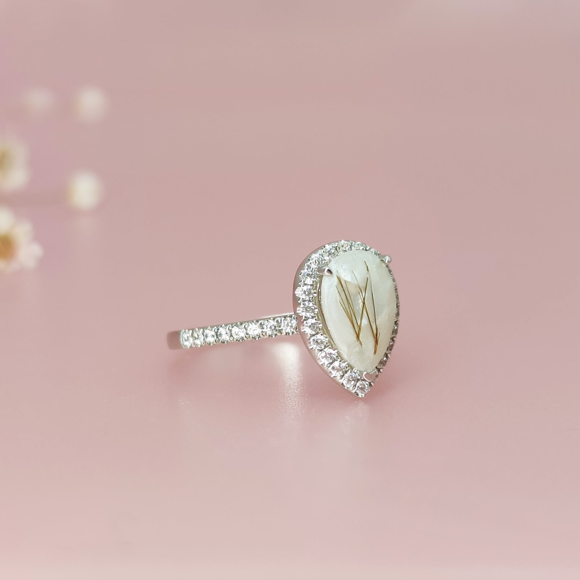 Memorial Teardrop Pet Hair Gold Ring - Unique Keepsake