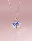 Heartfelt Gold Necklace: Love in Every Drop