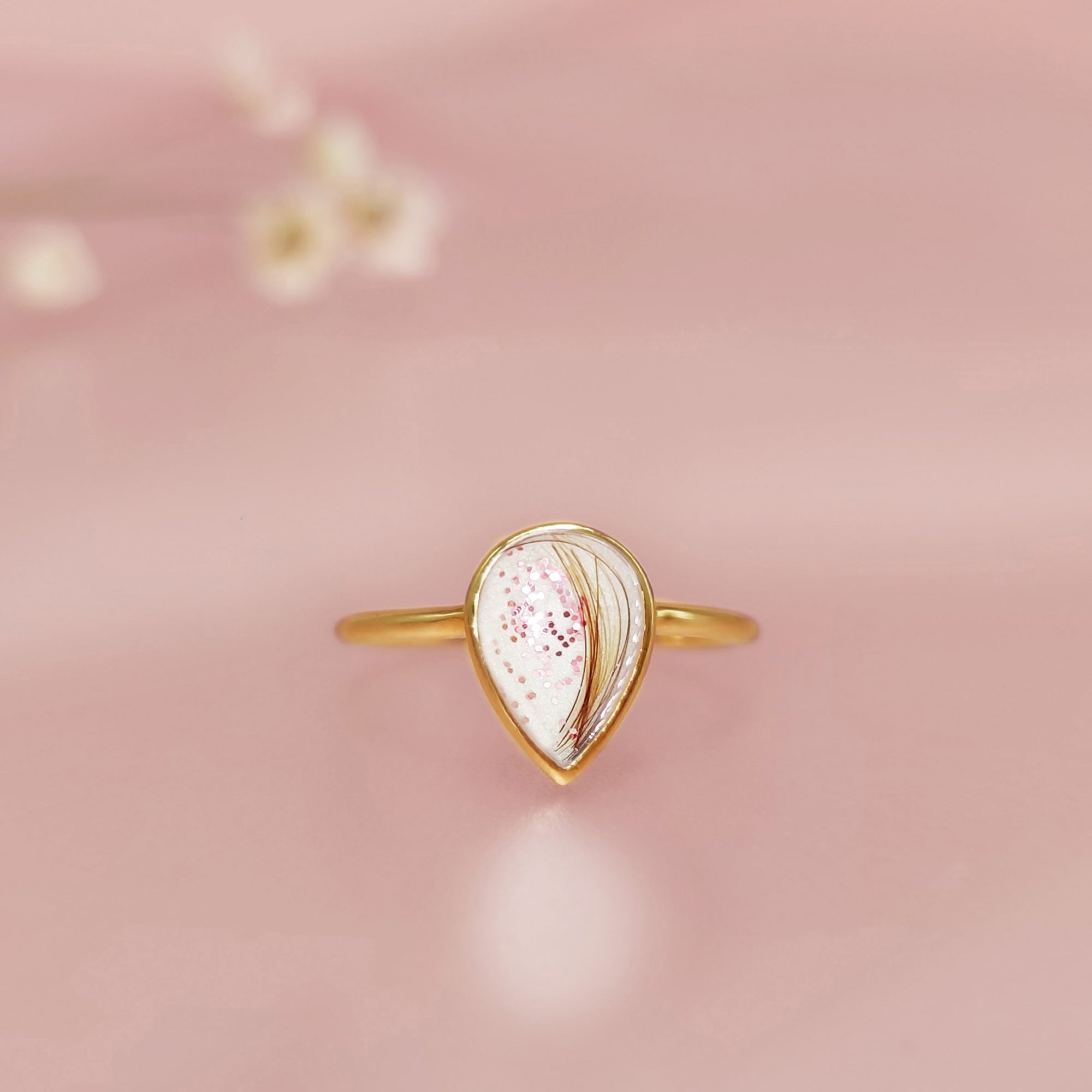 Handcrafted Teardrop Pet Hair Gold Ring
