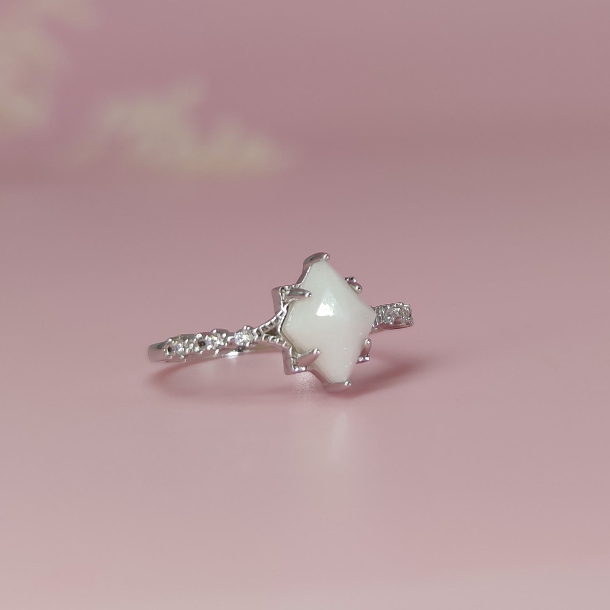 Handcrafted Breastmilk Ring DIY Kit in Silver & Gold