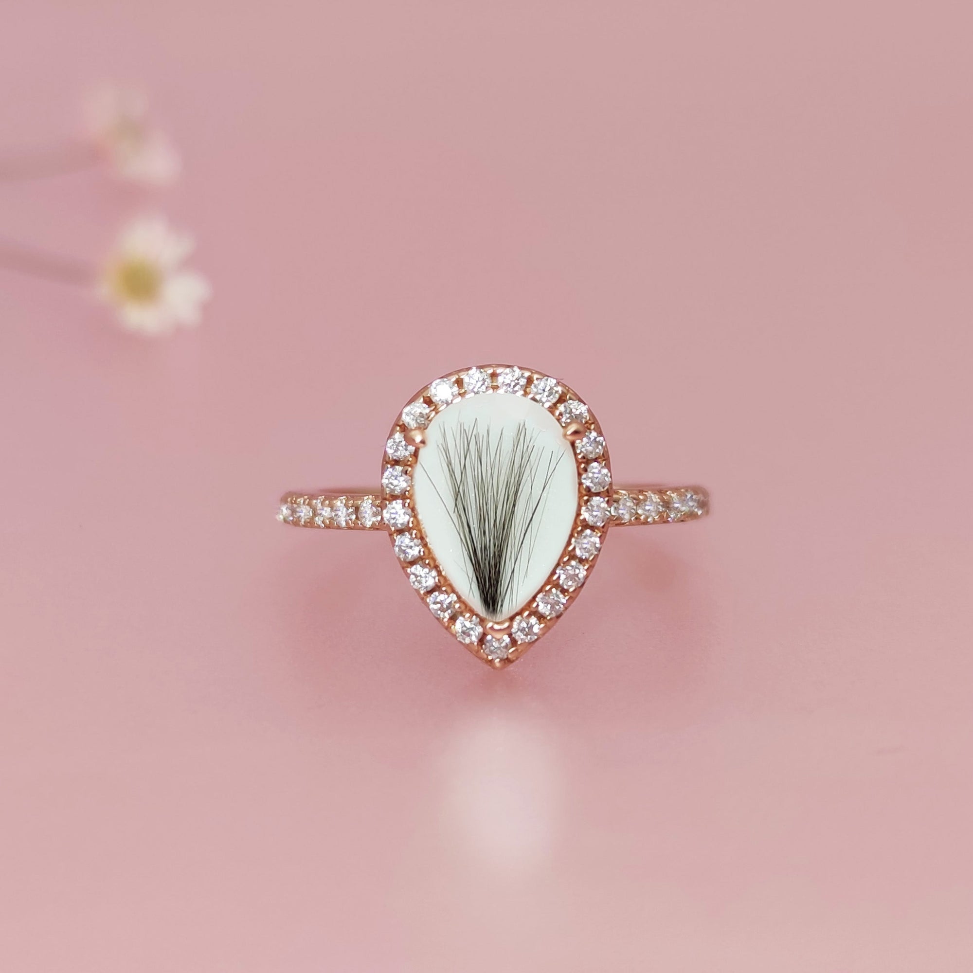 Memorial Breastmilk Ring: Nurture Drop Keepsake