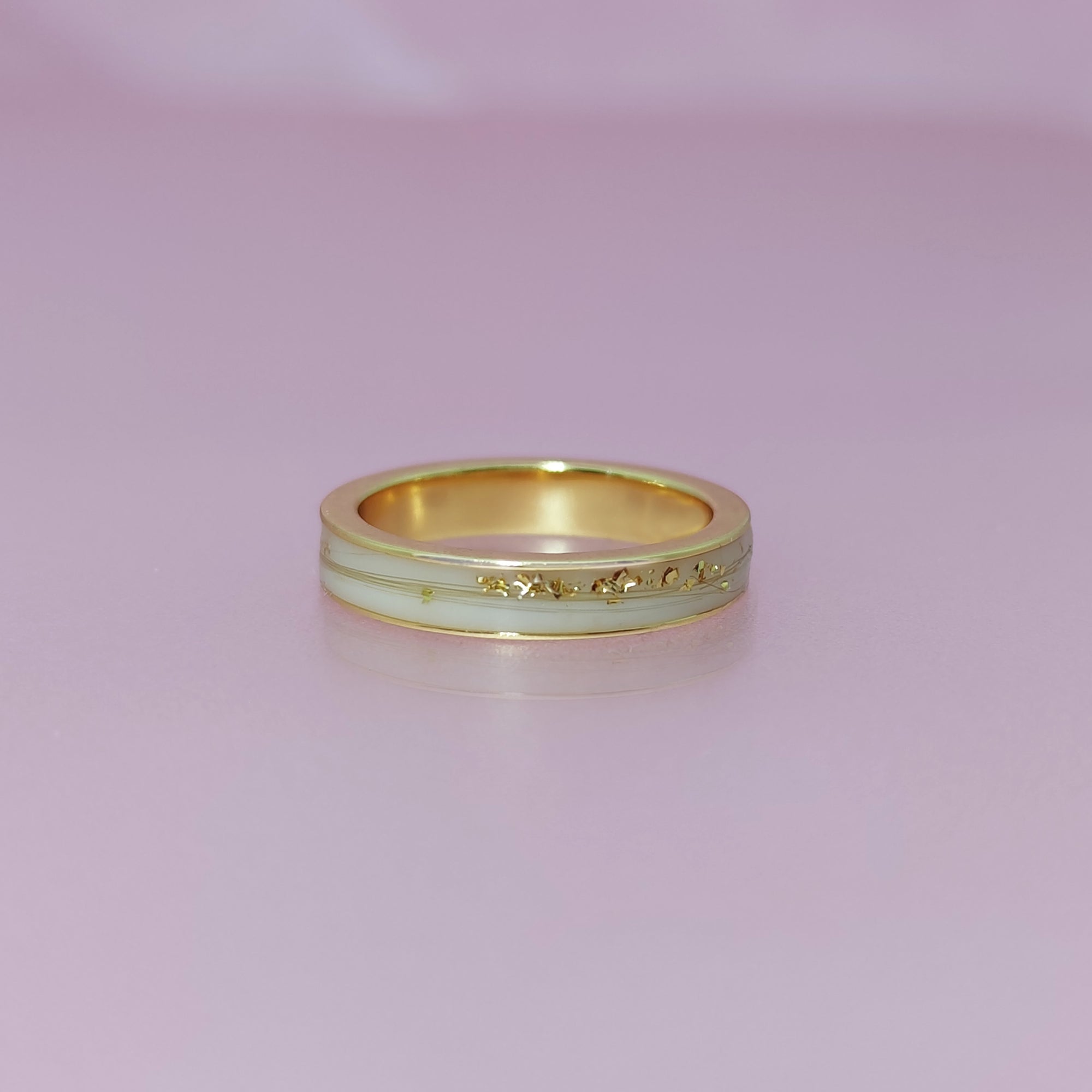 Memorial Men's Gold Channel Ring for Pet Fur