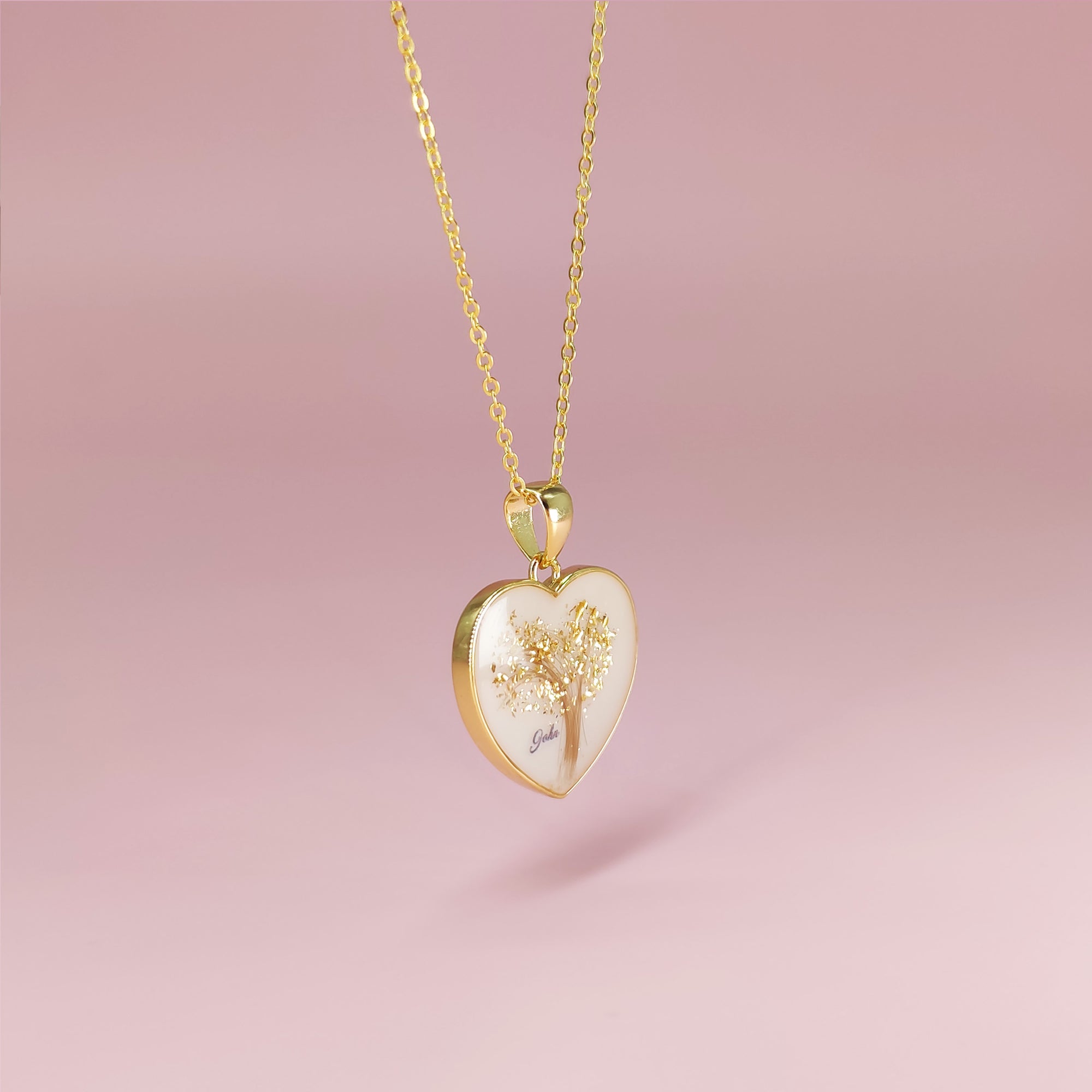 Heartfelt Gold Necklace: Love in Every Drop