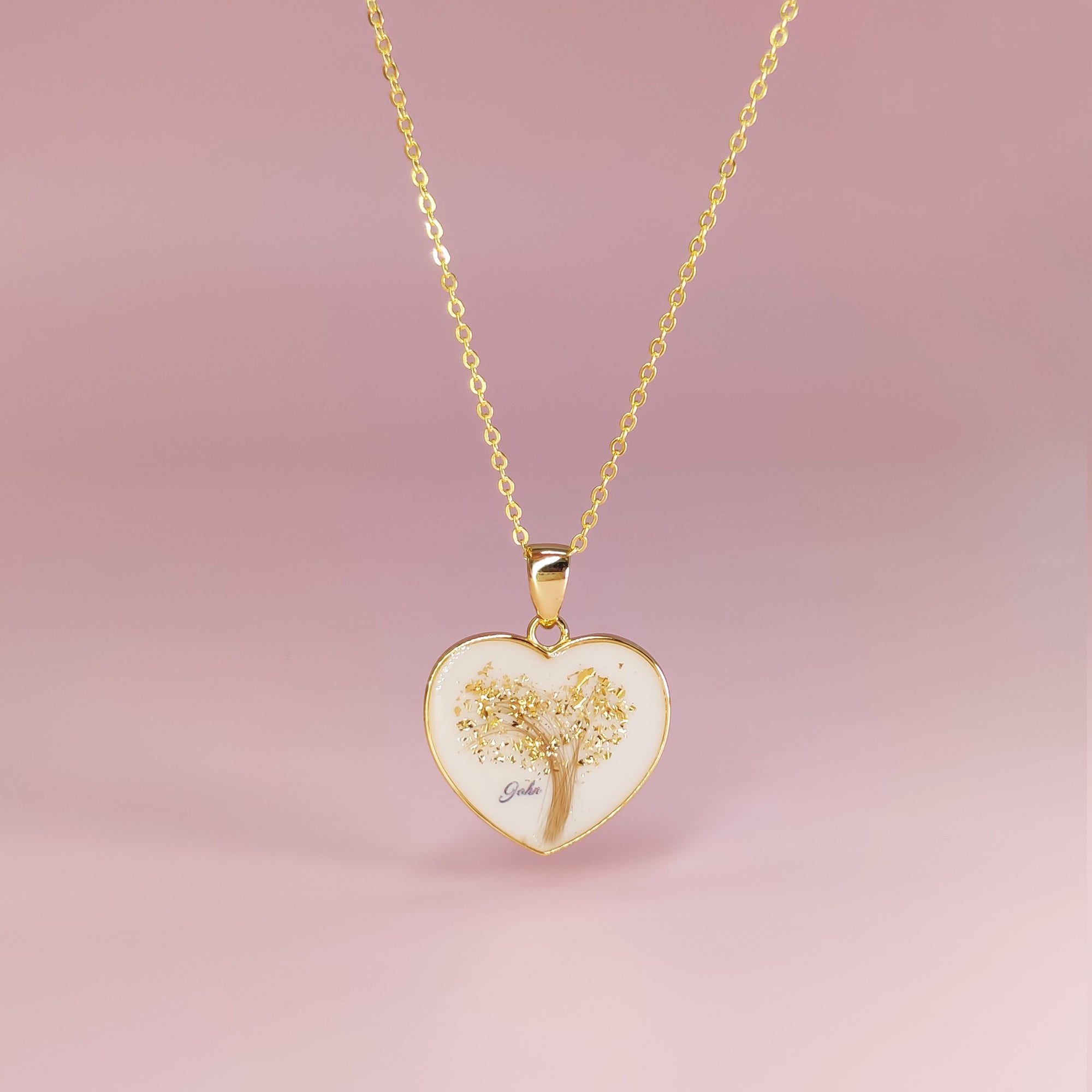 Heartfelt Gold Necklace: Love in Every Drop
