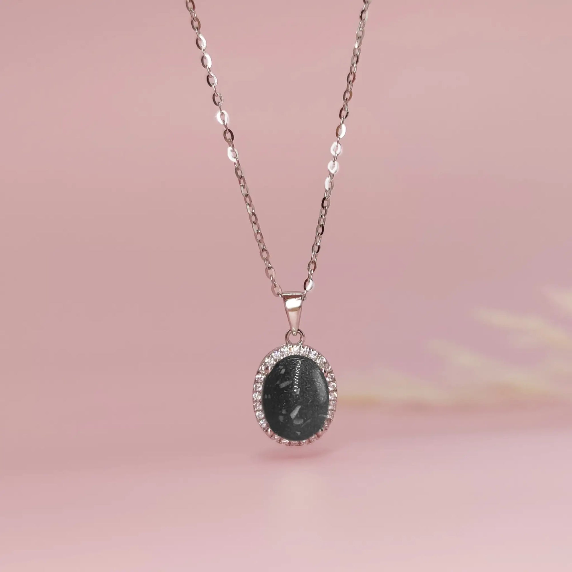 Handcrafted Oval Ashes Necklace for Lasting Memories
