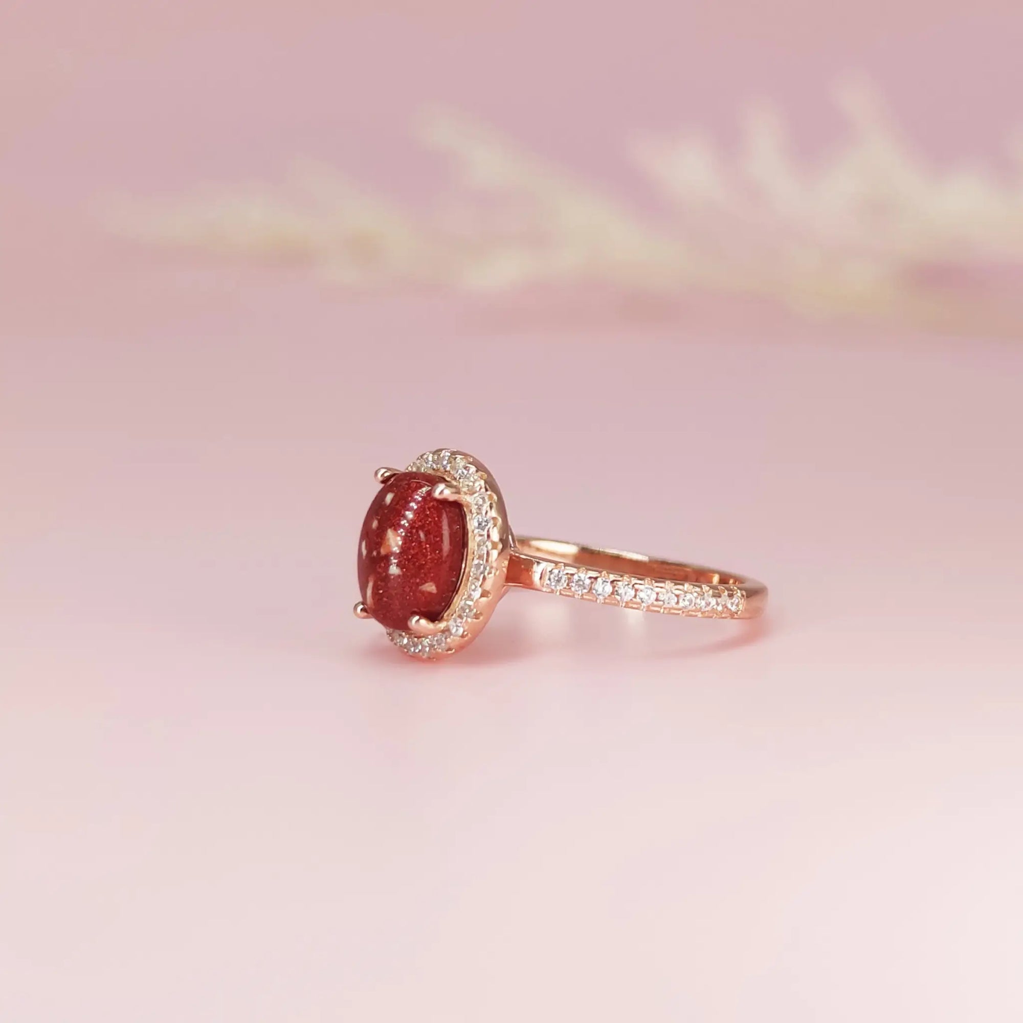 Memorable Ashes Ring Gift for Loved Ones