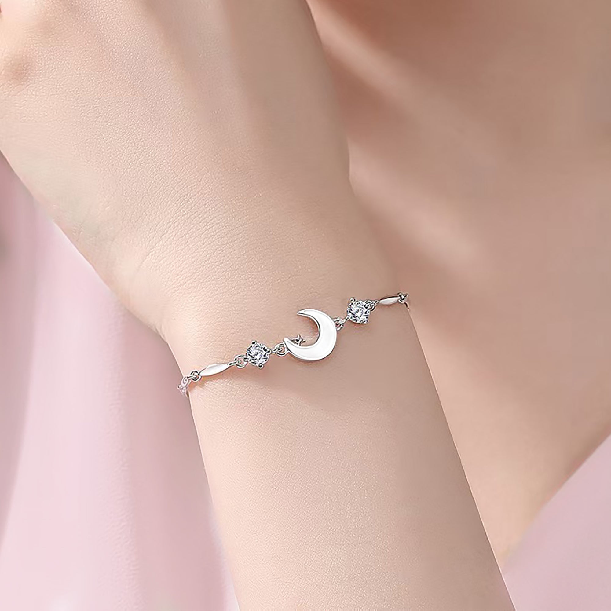Celestial Breast Milk Bracelet: A Unique Gift for Moms