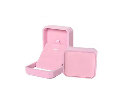 Handcrafted Courier Bags & Shipping Boxes Set of 30