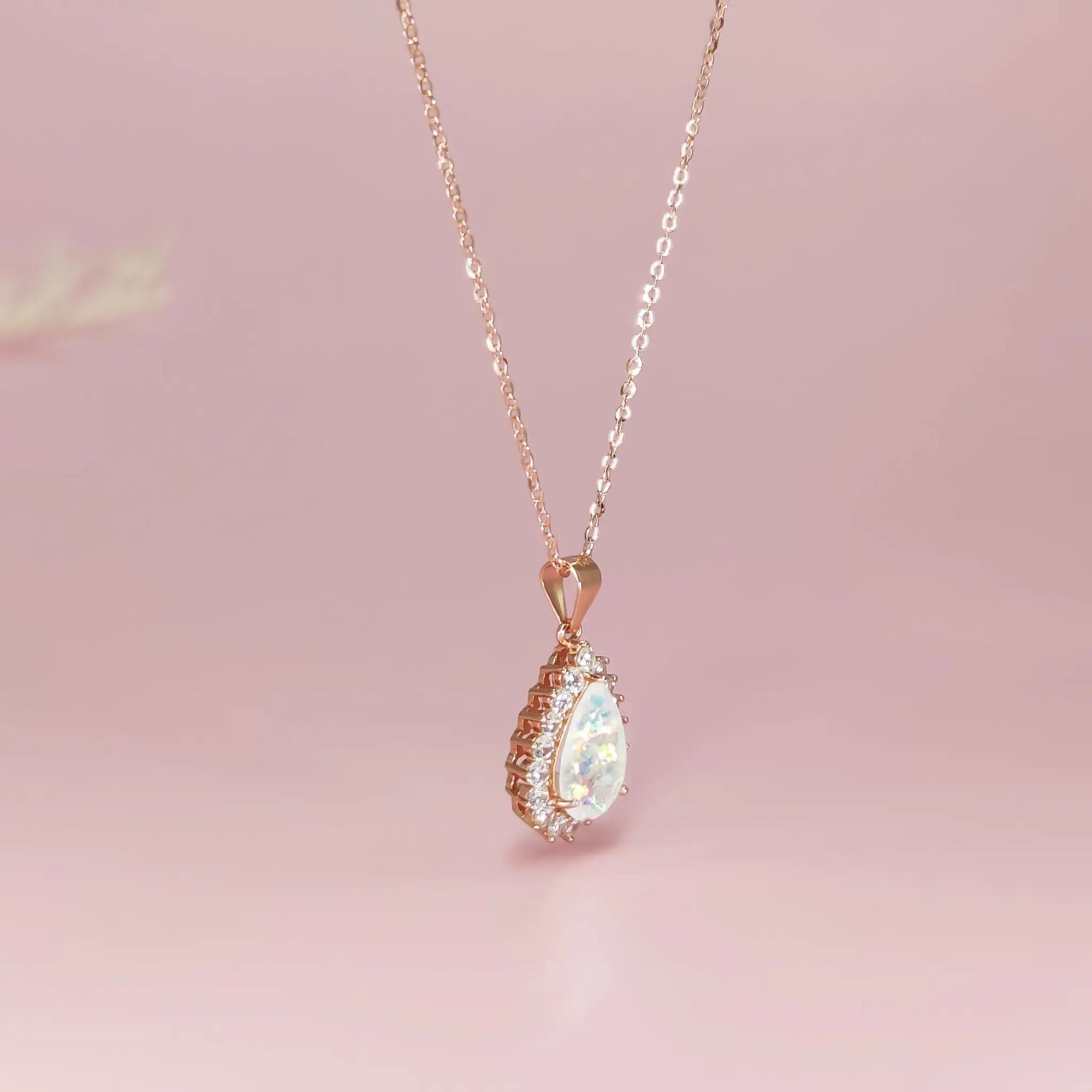 Evelyn Grace: Heartfelt Ashes Necklace Gift