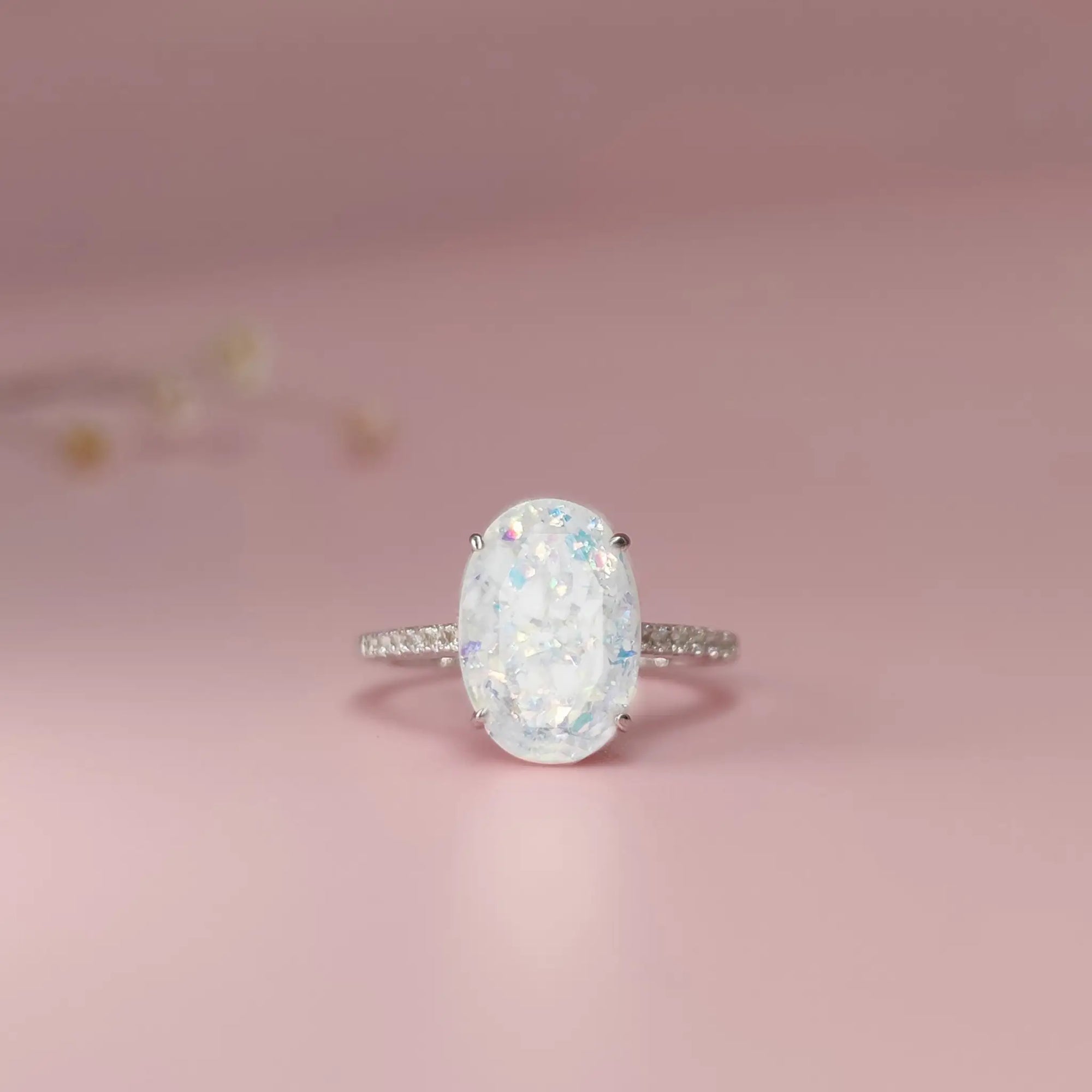 Oval Serenity Ashes Ring | Thoughtful Gift Idea