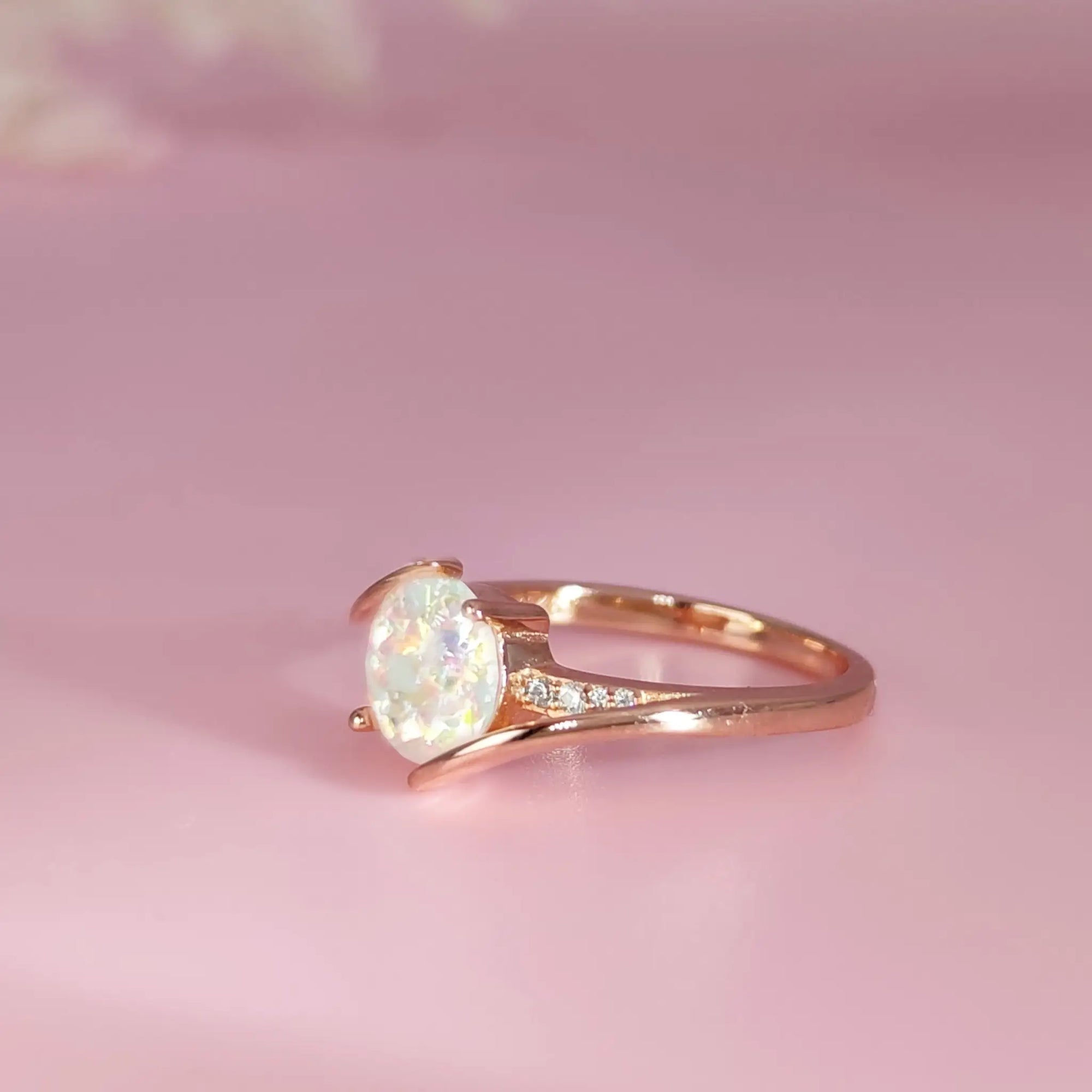 Personalized Swirl Ashes Ring for Lasting Memories