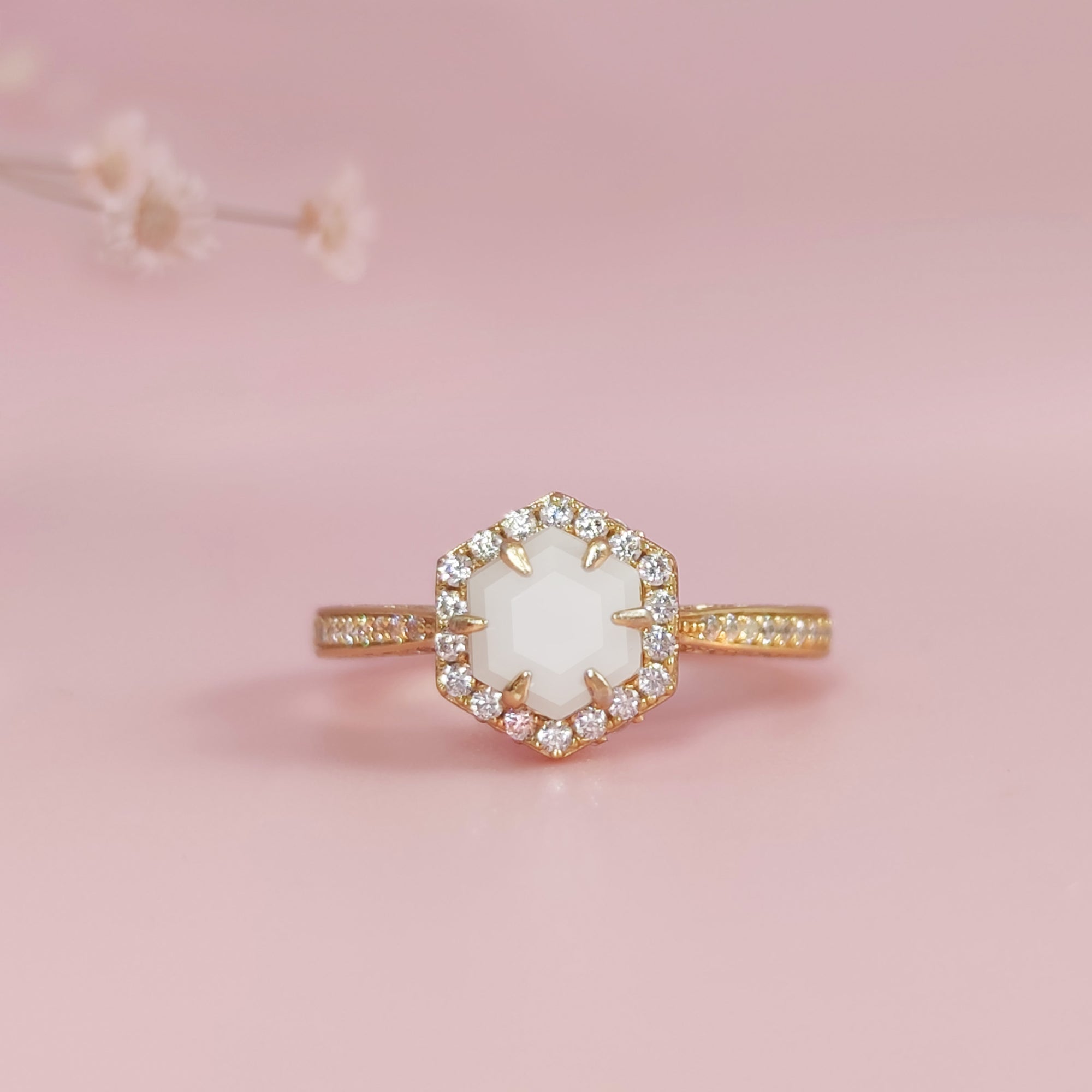 Honeycomb Grace: Thoughtful Breastmilk Ring Gift