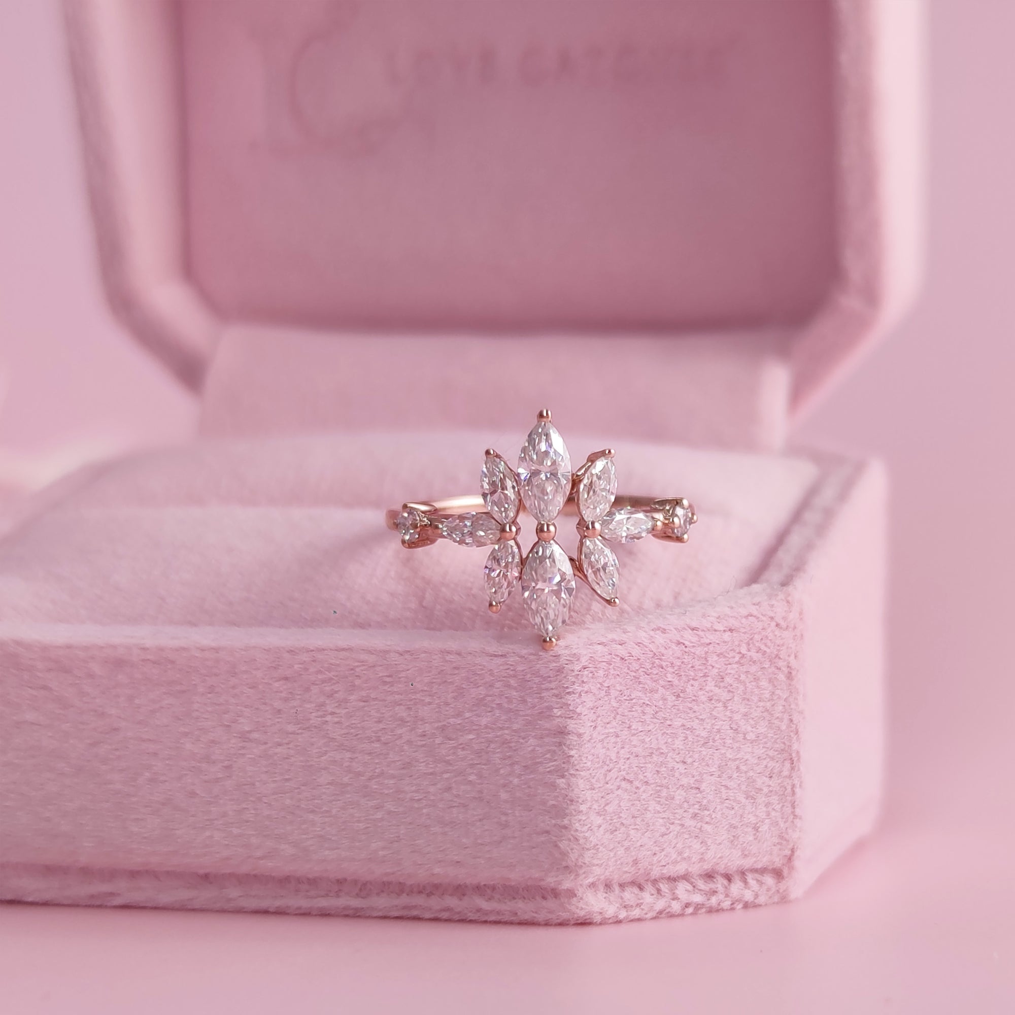 Anillo de cenizas: Chispa elegante