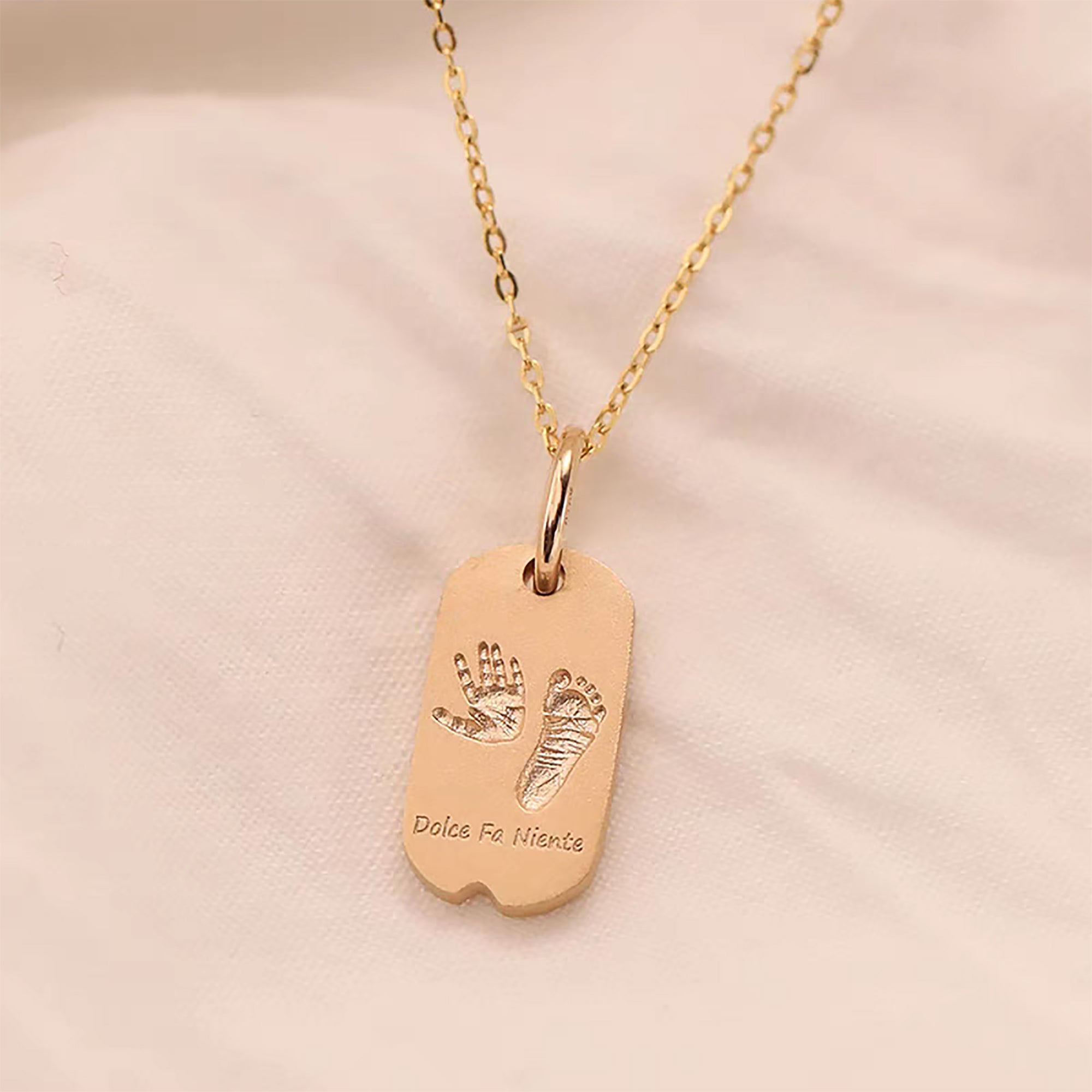 MomentoGleam: Solid Gold Footprint Necklace