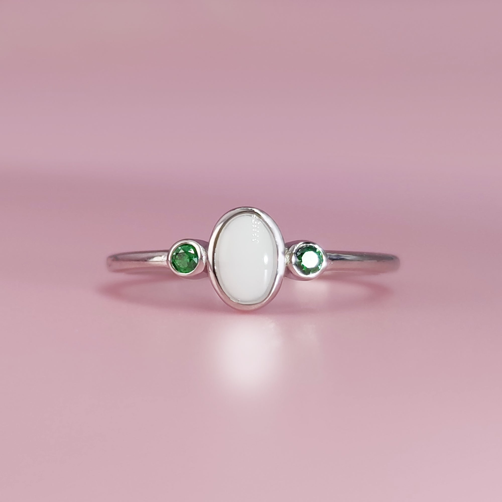 Maternal Bliss: Birthstone Breast Milk Ring