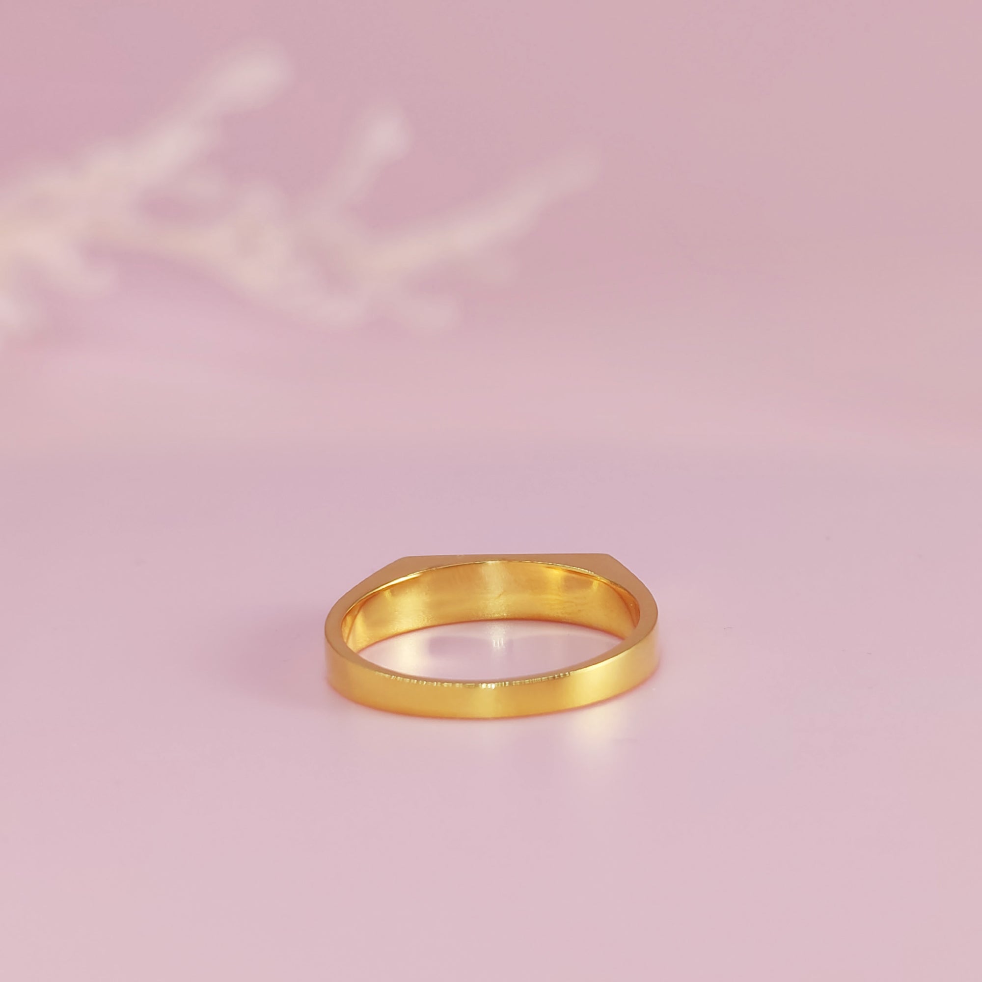 Radiant Horizon: Ashes Ring for Men