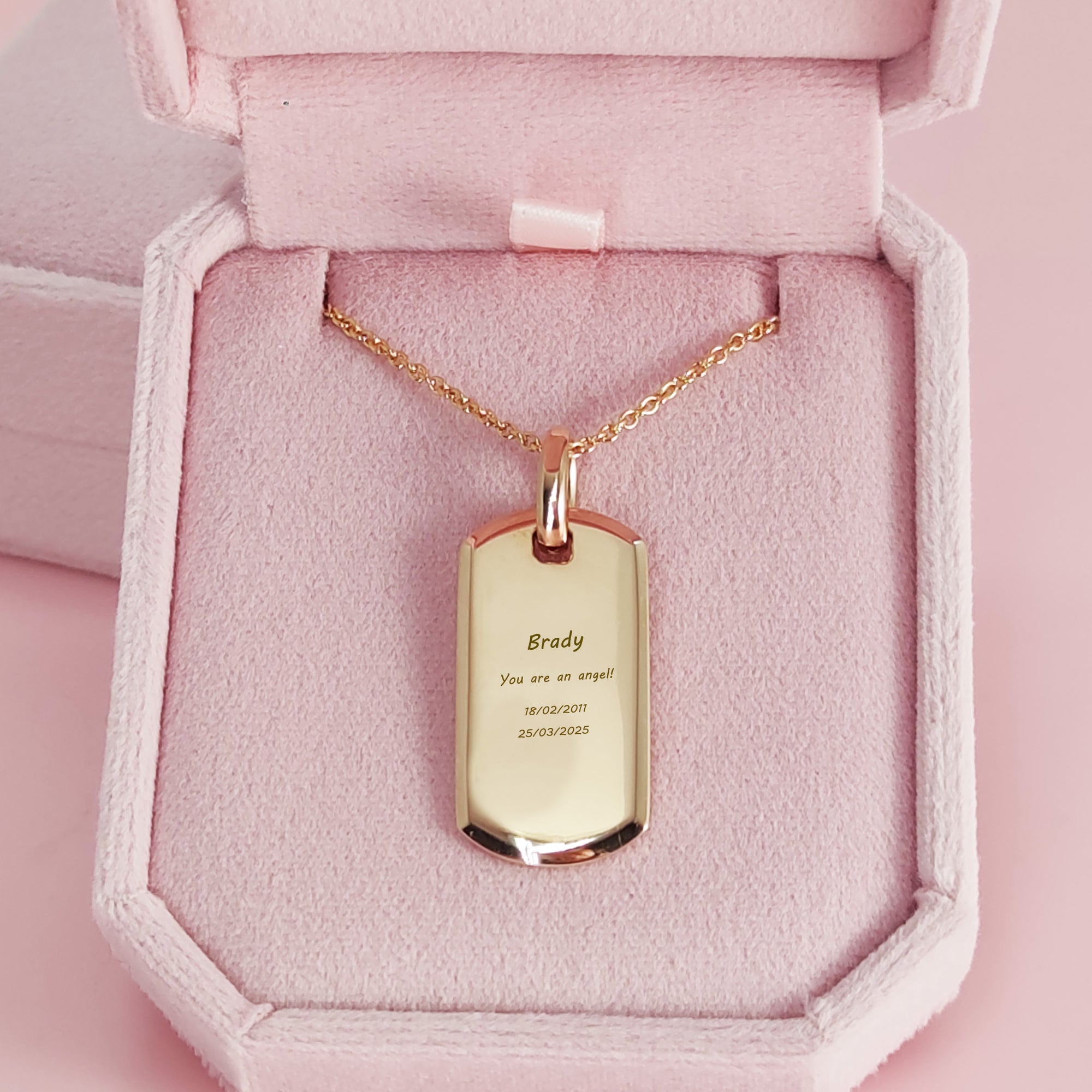 Glisten Drop: Collar de oro con forma de lágrima y cenizas