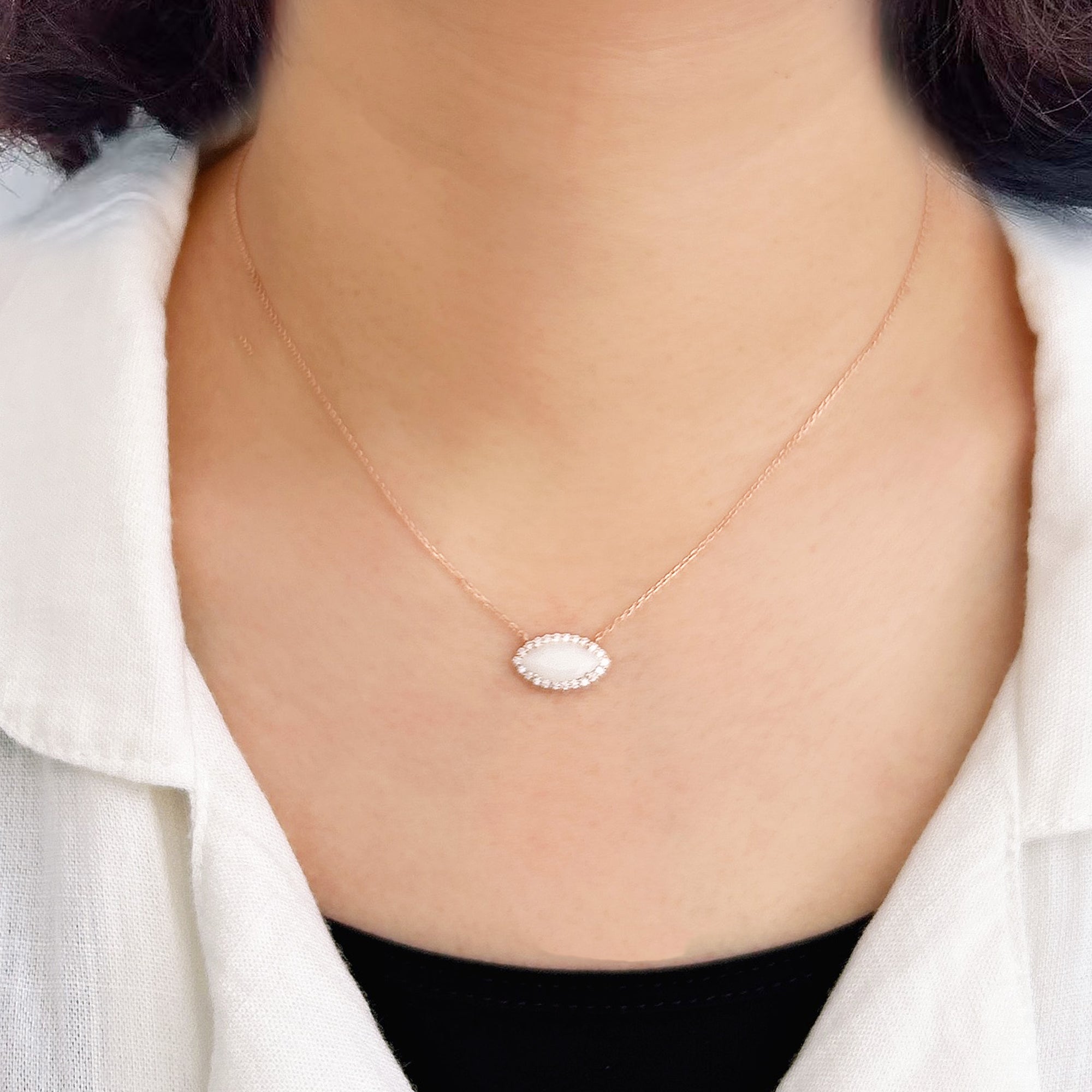 Pflegende Bindung: Muttermilch-Halskette