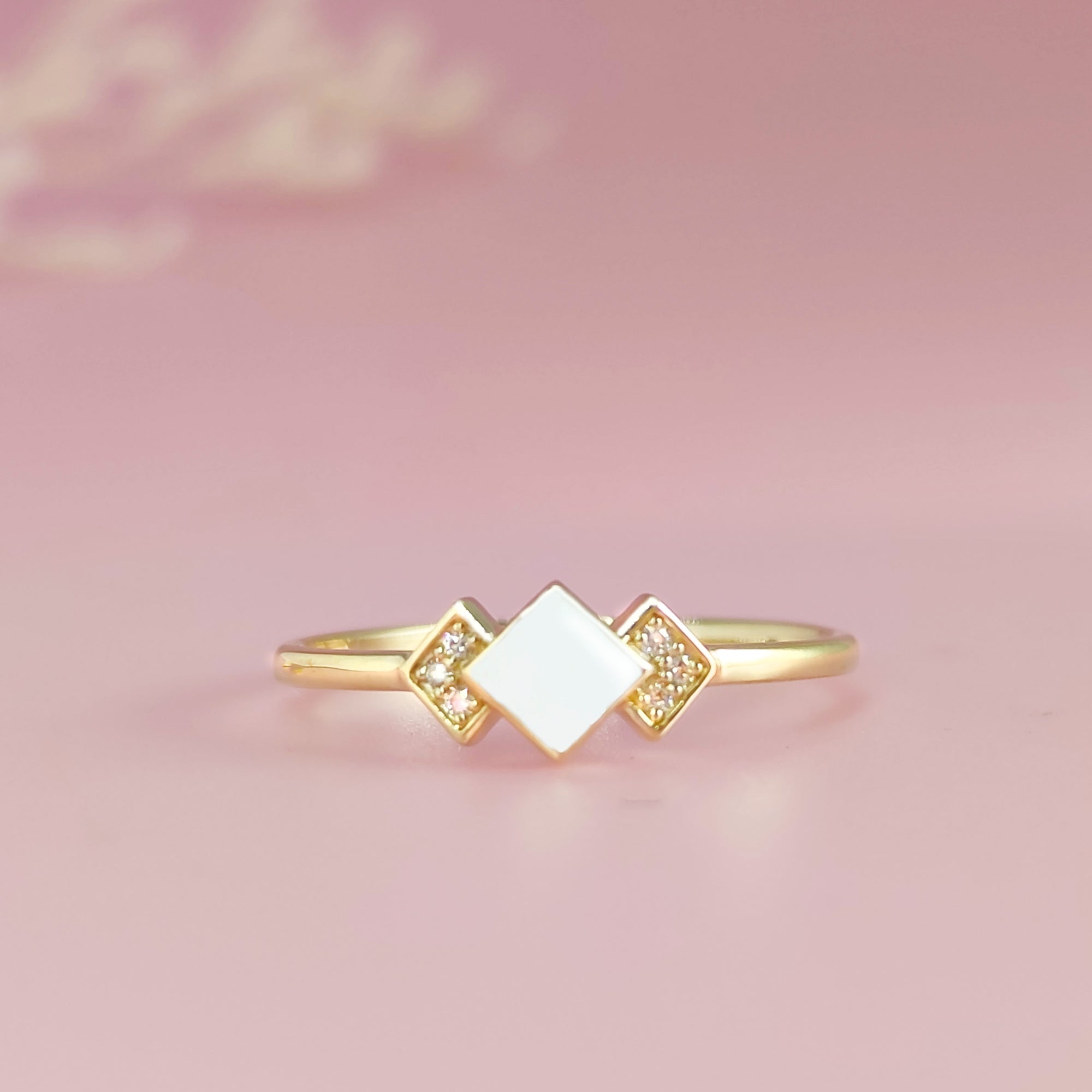 Radiant Nurture: Breastmilk Ring