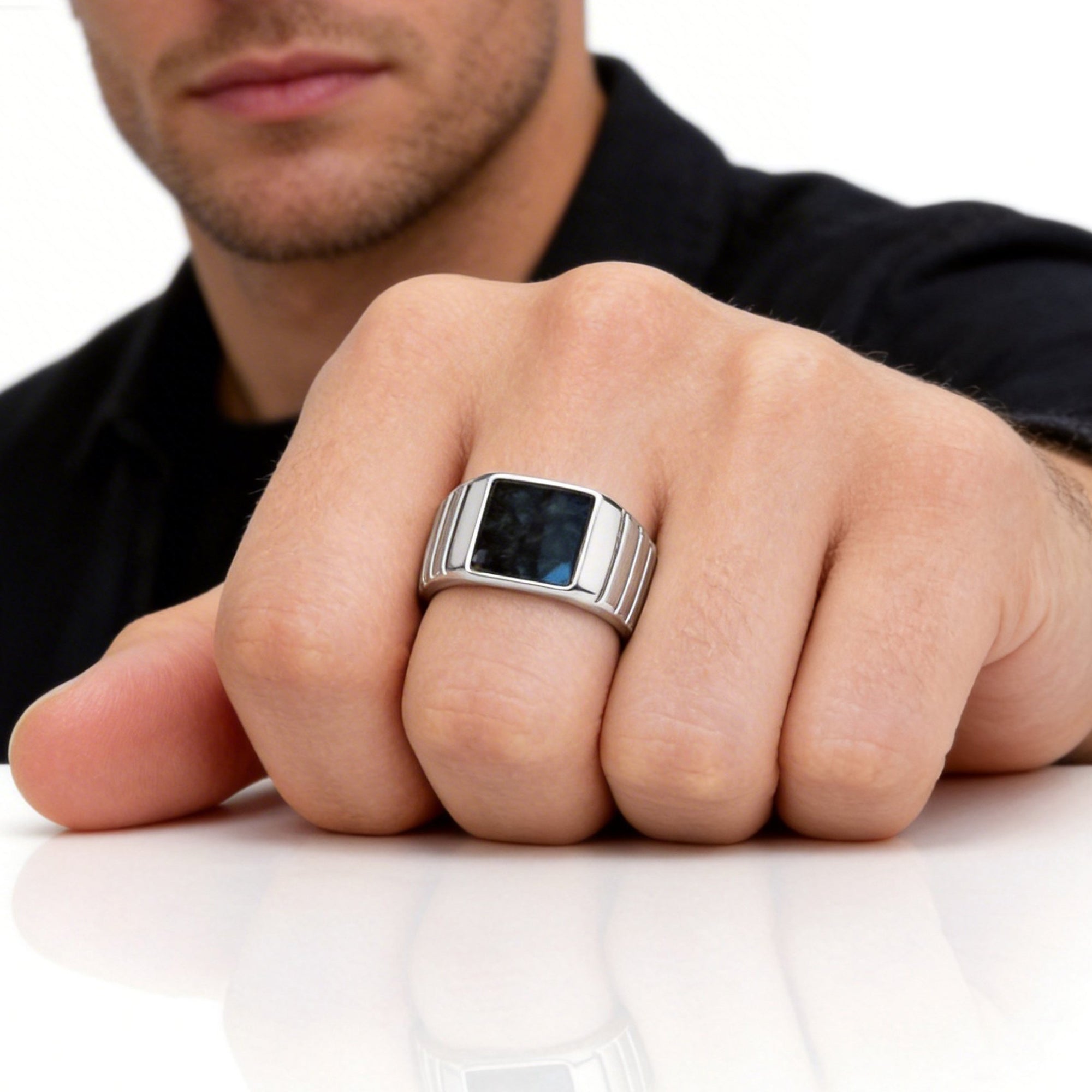 Eternal Ember: Anillo de cenizas para hombre