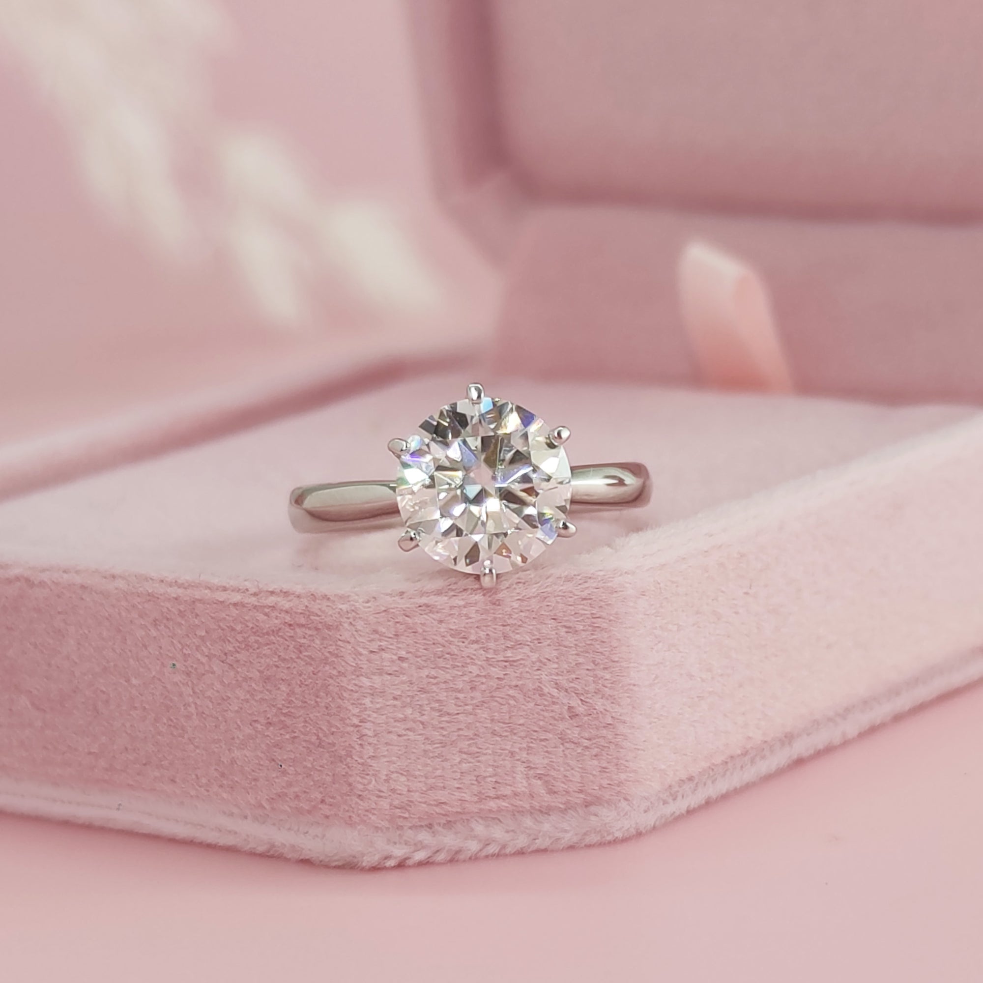 Celestial Spark: Round Cut Moissanite Ashes Ring
