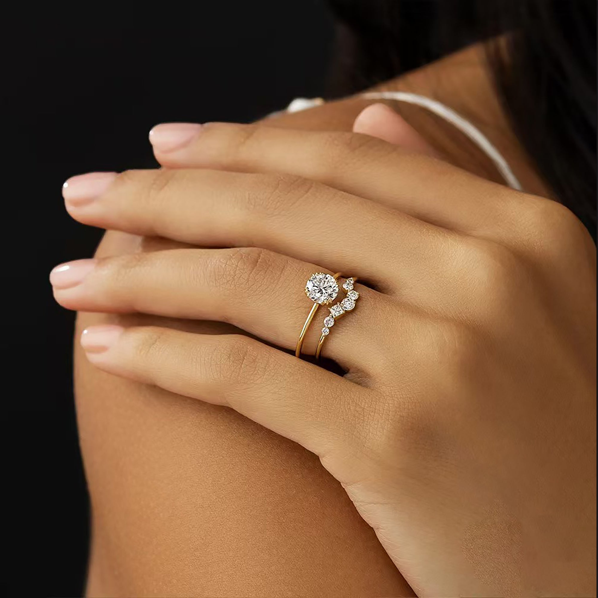 Fountain Spark: Round Cut Moissanite Ashes Ring