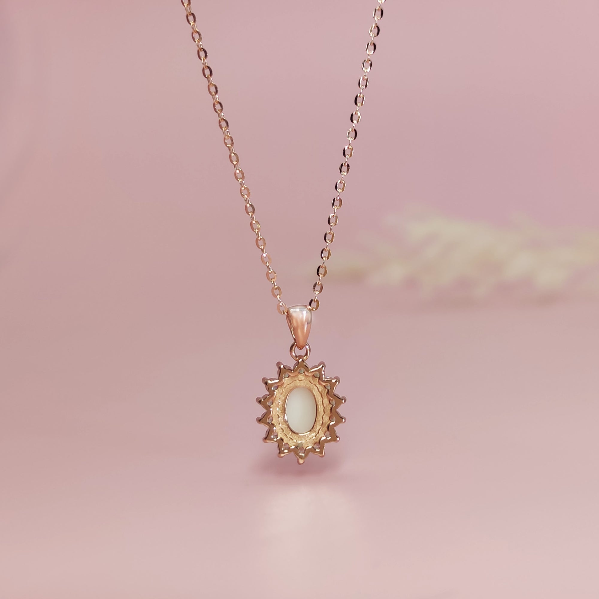 MilkTreasures: Starburst Oval Breastmilk Gold Necklace