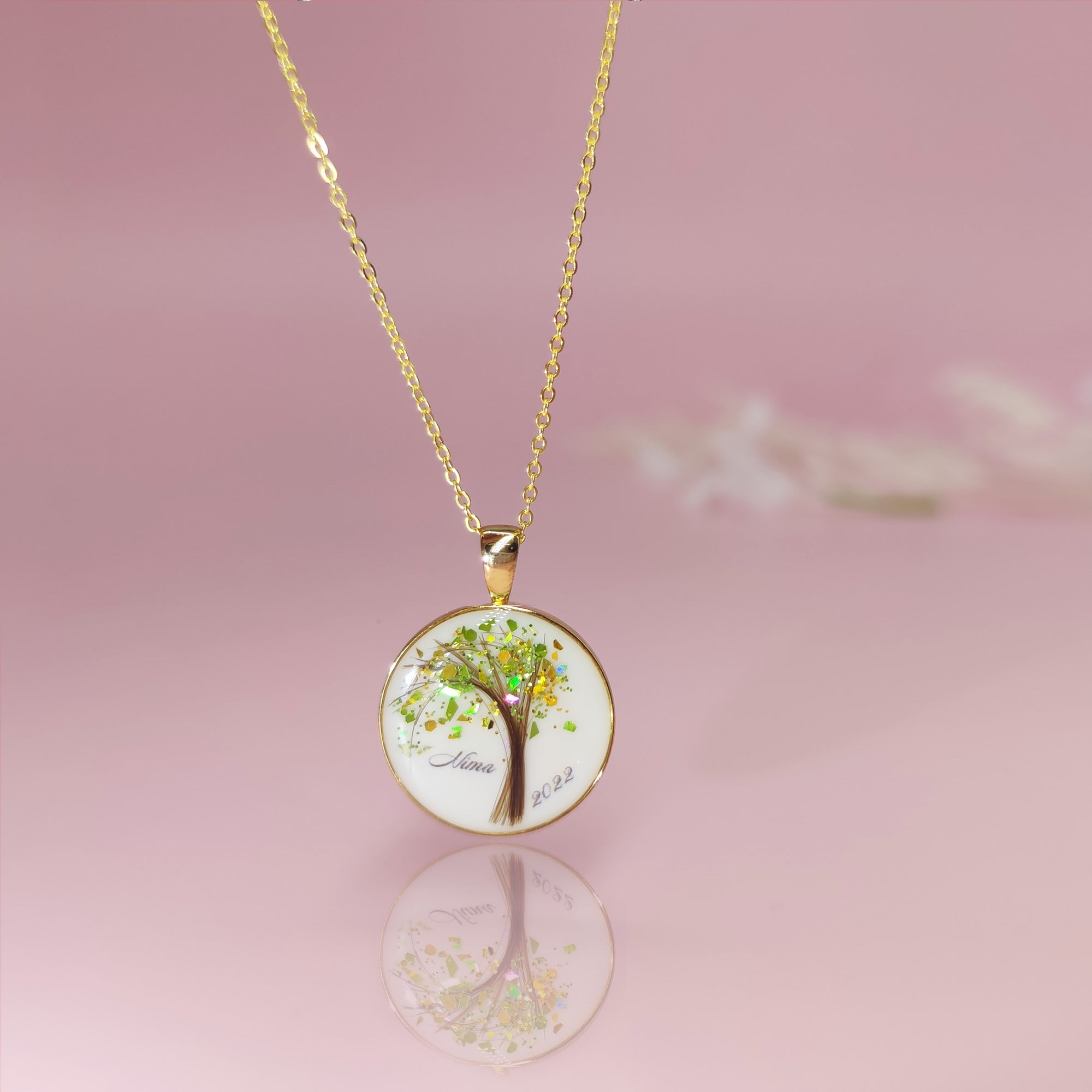 LifeTree: Round Breastmilk &amp; Baby Hair Gold Necklace